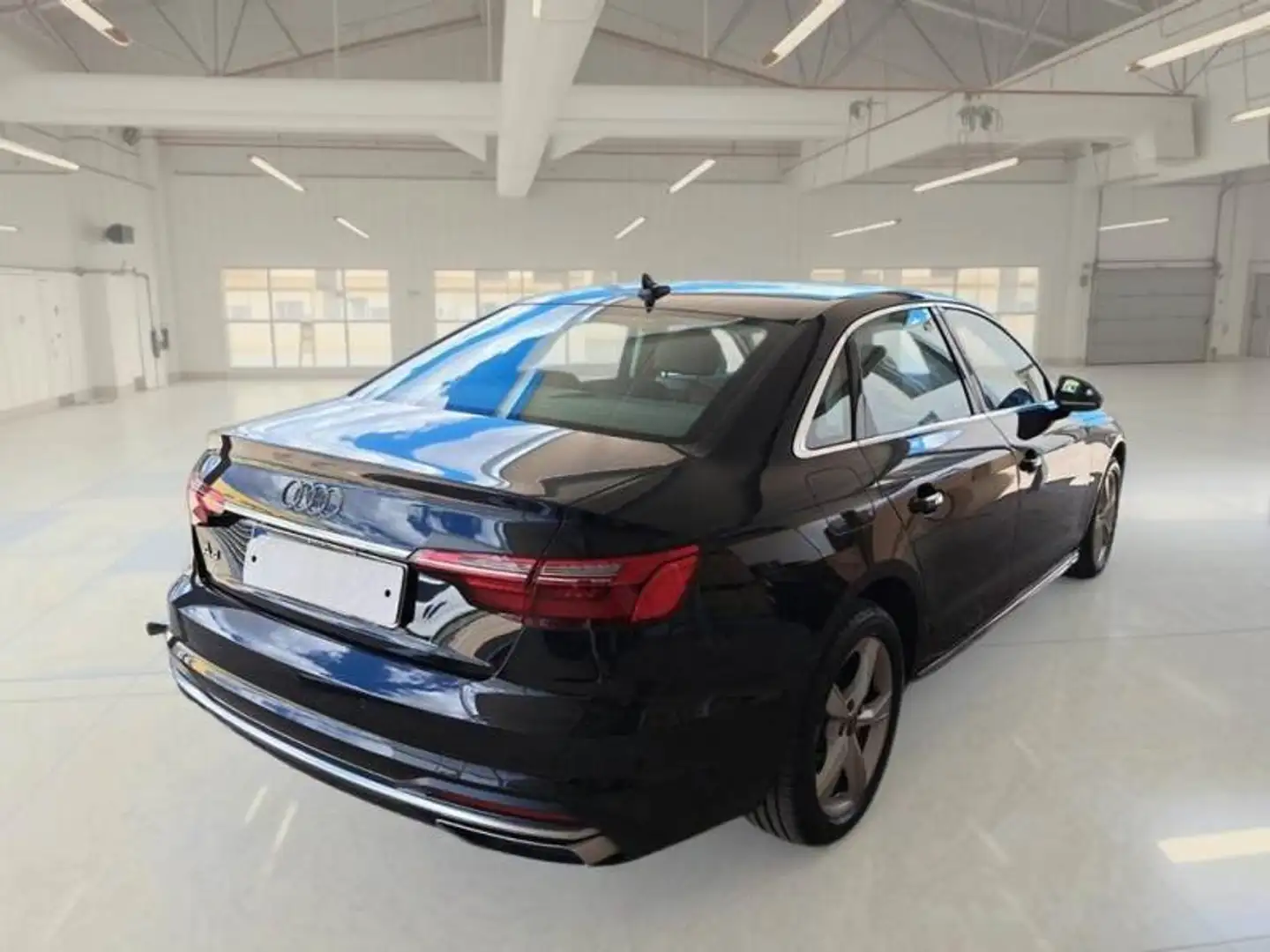 Audi A4 A4 Berlina 35 2.0 tdi mhev Advanced 163cv s-tronic Nero - 2