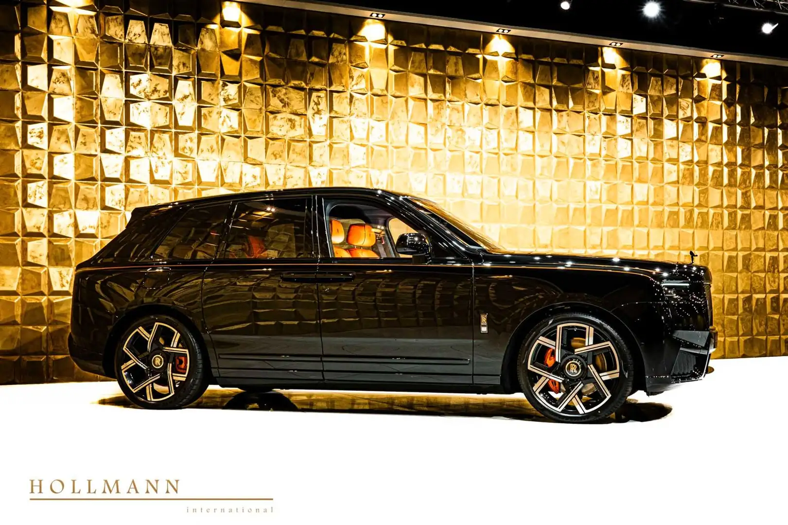 Rolls-Royce Cullinan SERIES II +BLACK BADGE+4 SEATS Zwart - 2