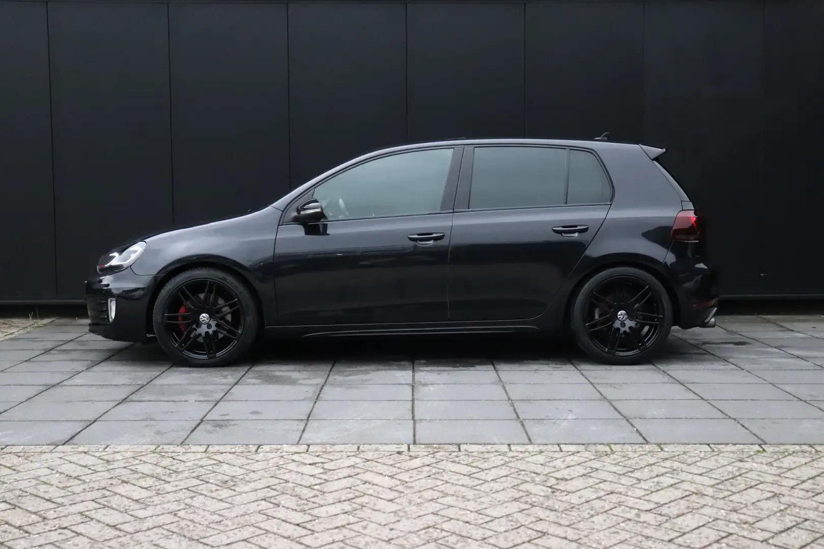 Volkswagen Golf GTI 2.0 | DSG | LEDER | SCHUIFDAK | STOELVERW. | CRUIS Zwart - 2