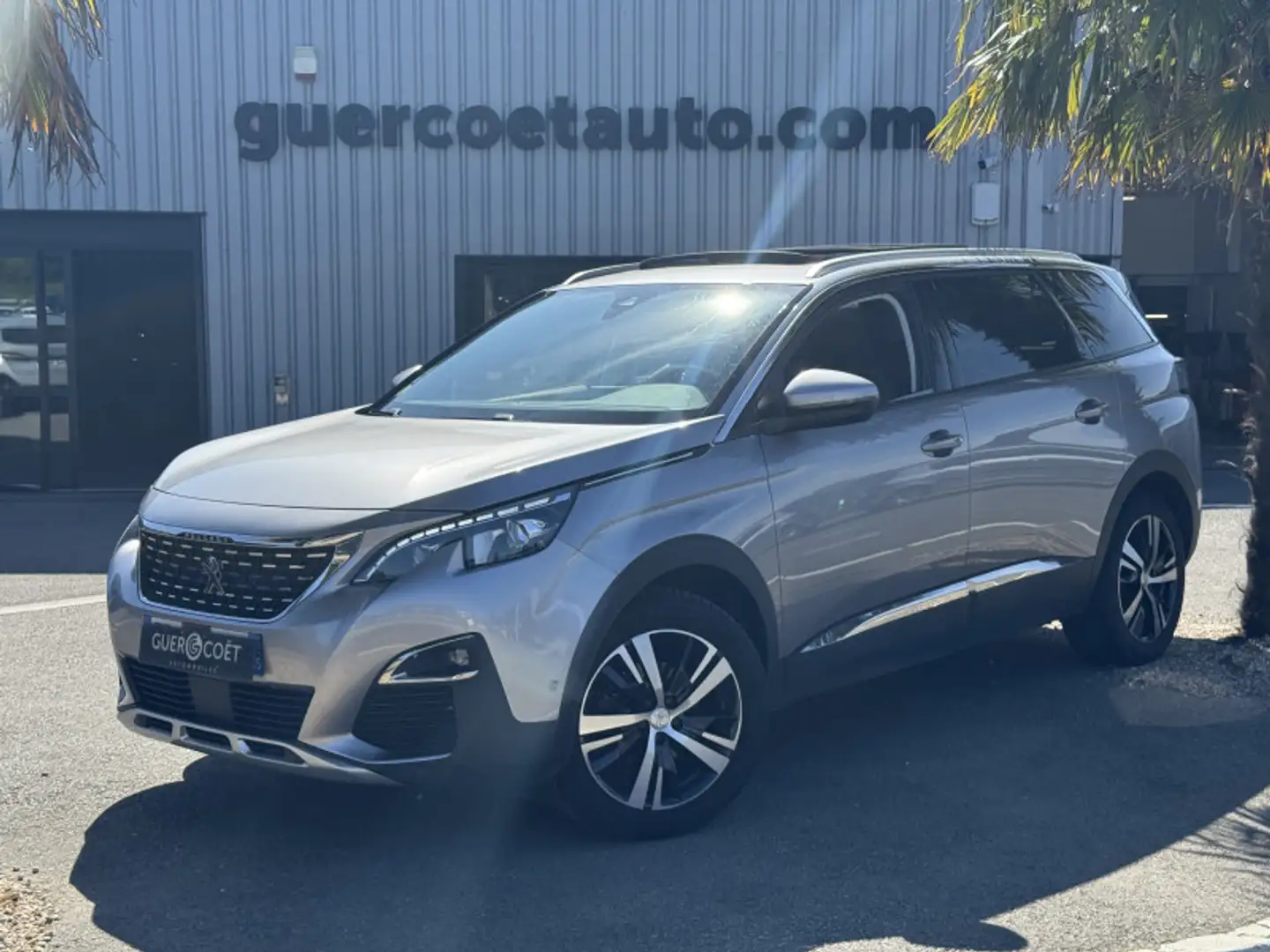 Peugeot 5008 1.5 BLUEHDI 130CH E6.C ALLURE BUSINESS S\u0026S EA Gris - 1