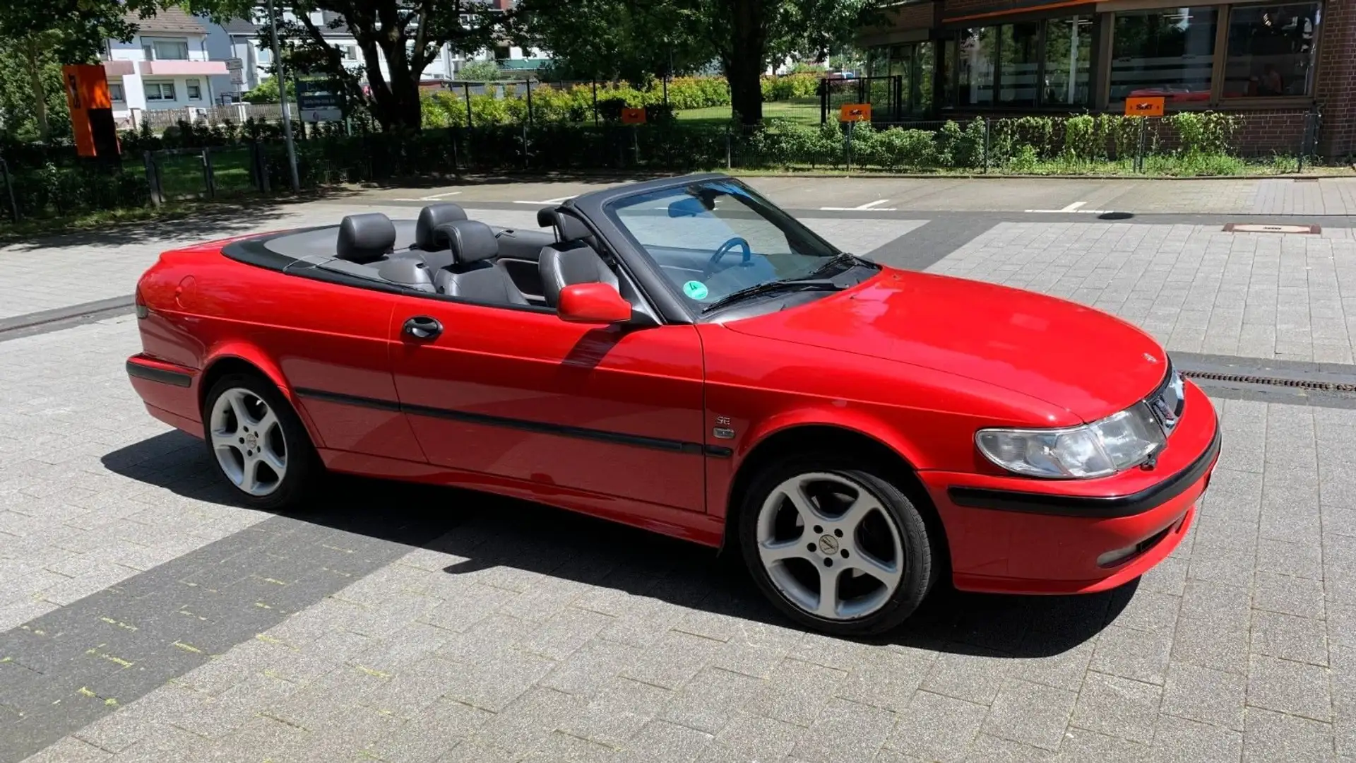Saab 9-3 9-3 Cabrio 2.0t SE Rosso - 2