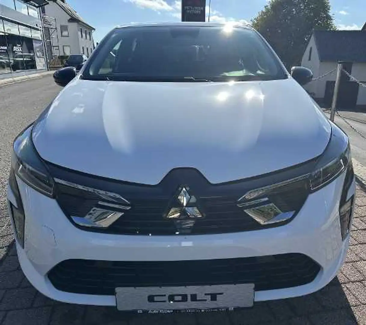 Mitsubishi Colt PLUS 1.0 T-Benziner 6-Gang Weiß - 2