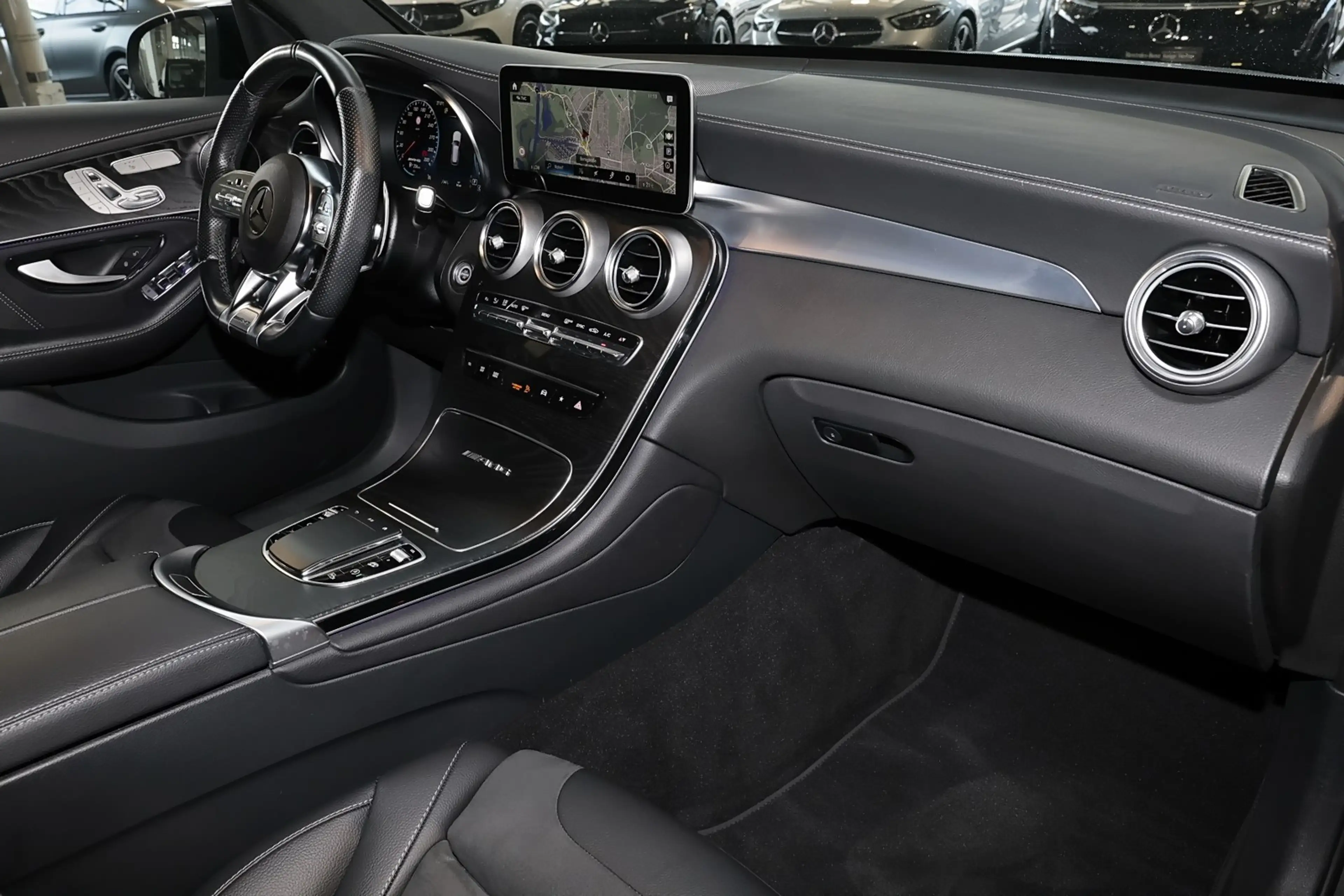 Mercedes-Benz GLC 63 AMG 4M Night+21+Pano+AHK+RüKam+Totwink. — photo 9