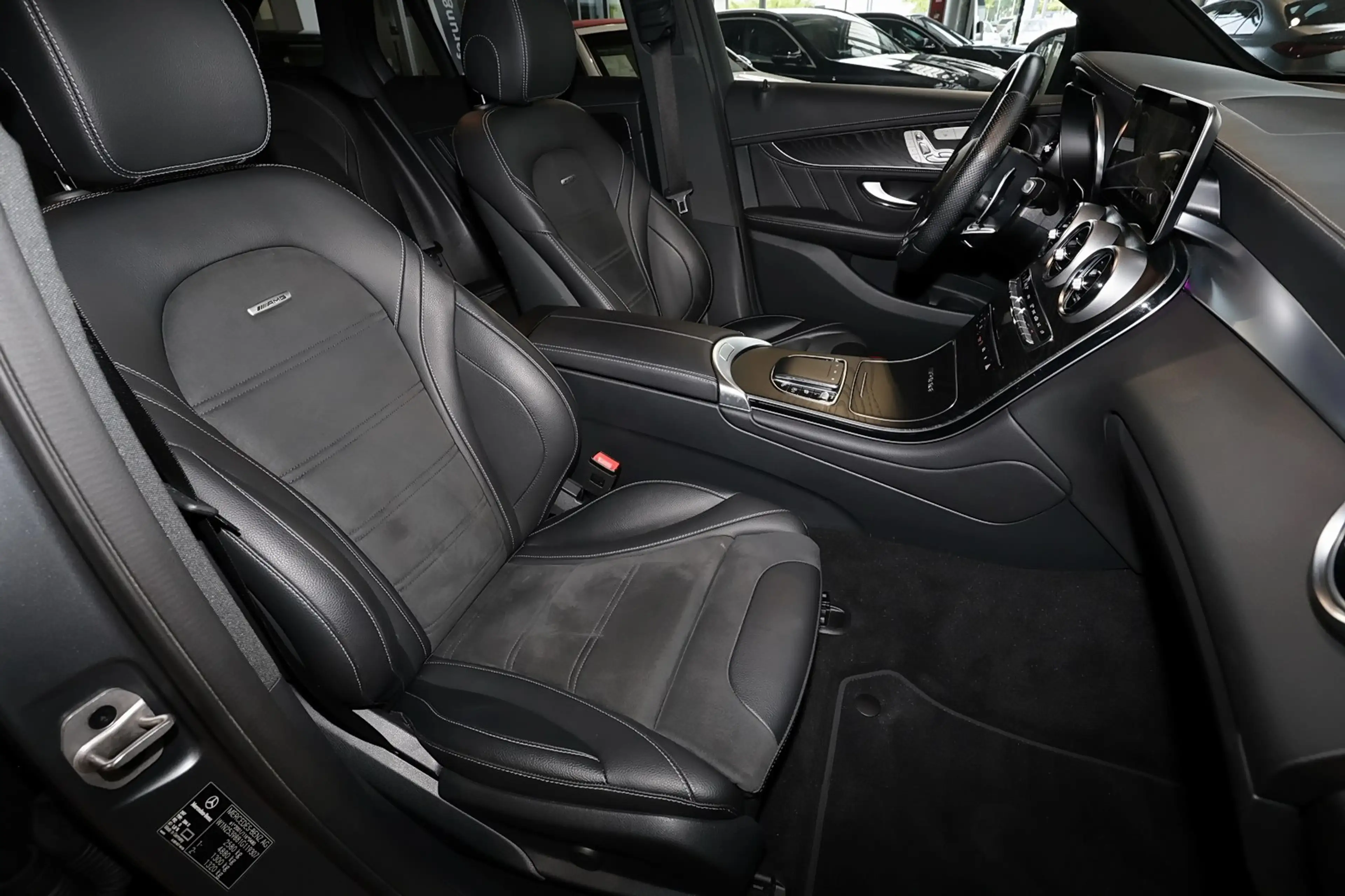 Mercedes-Benz GLC 63 AMG 4M Night+21+Pano+AHK+RüKam+Totwink. — photo 5