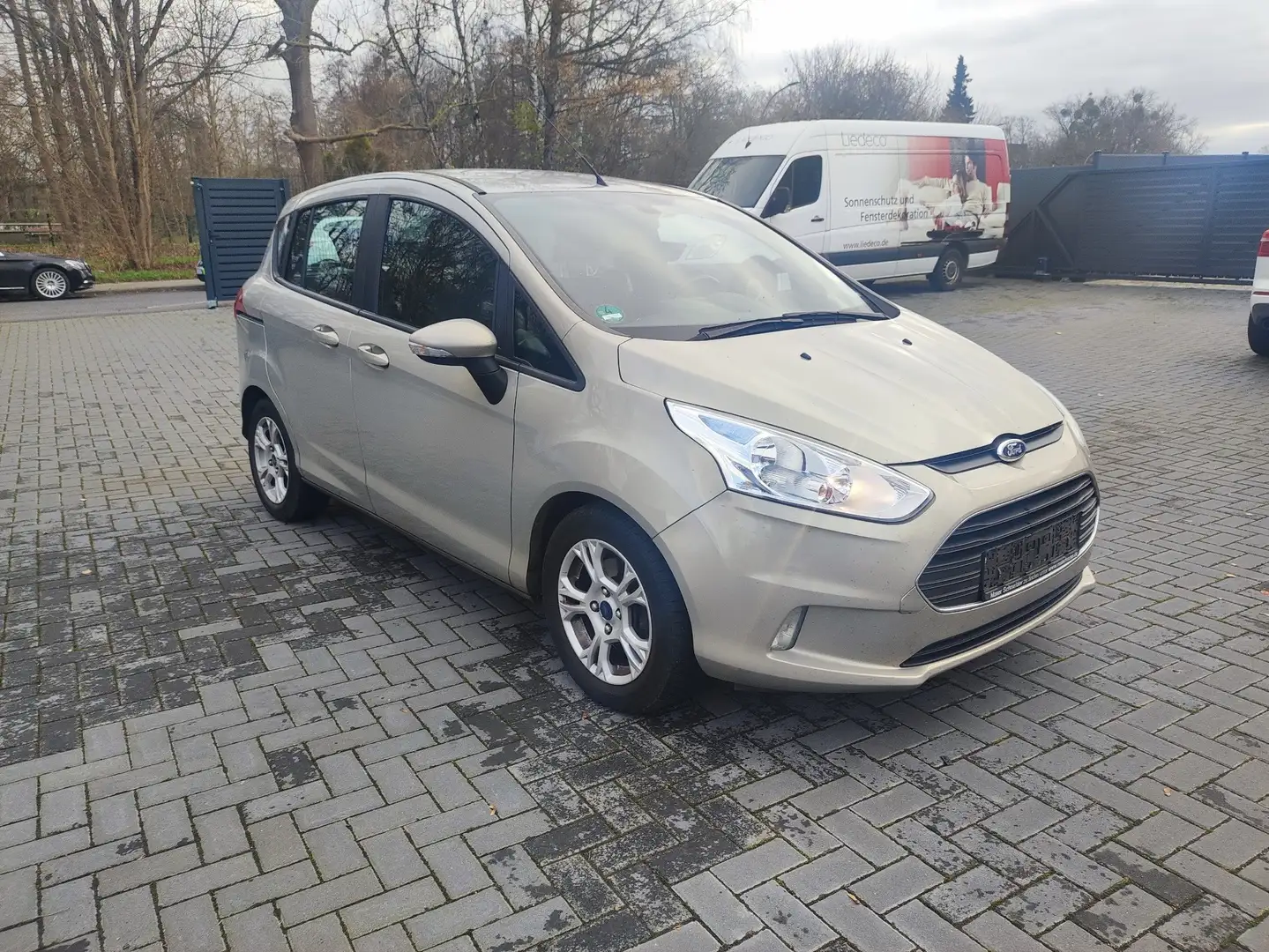 Ford B-Max 1.0 EcoBoost Titanium Oro - 1