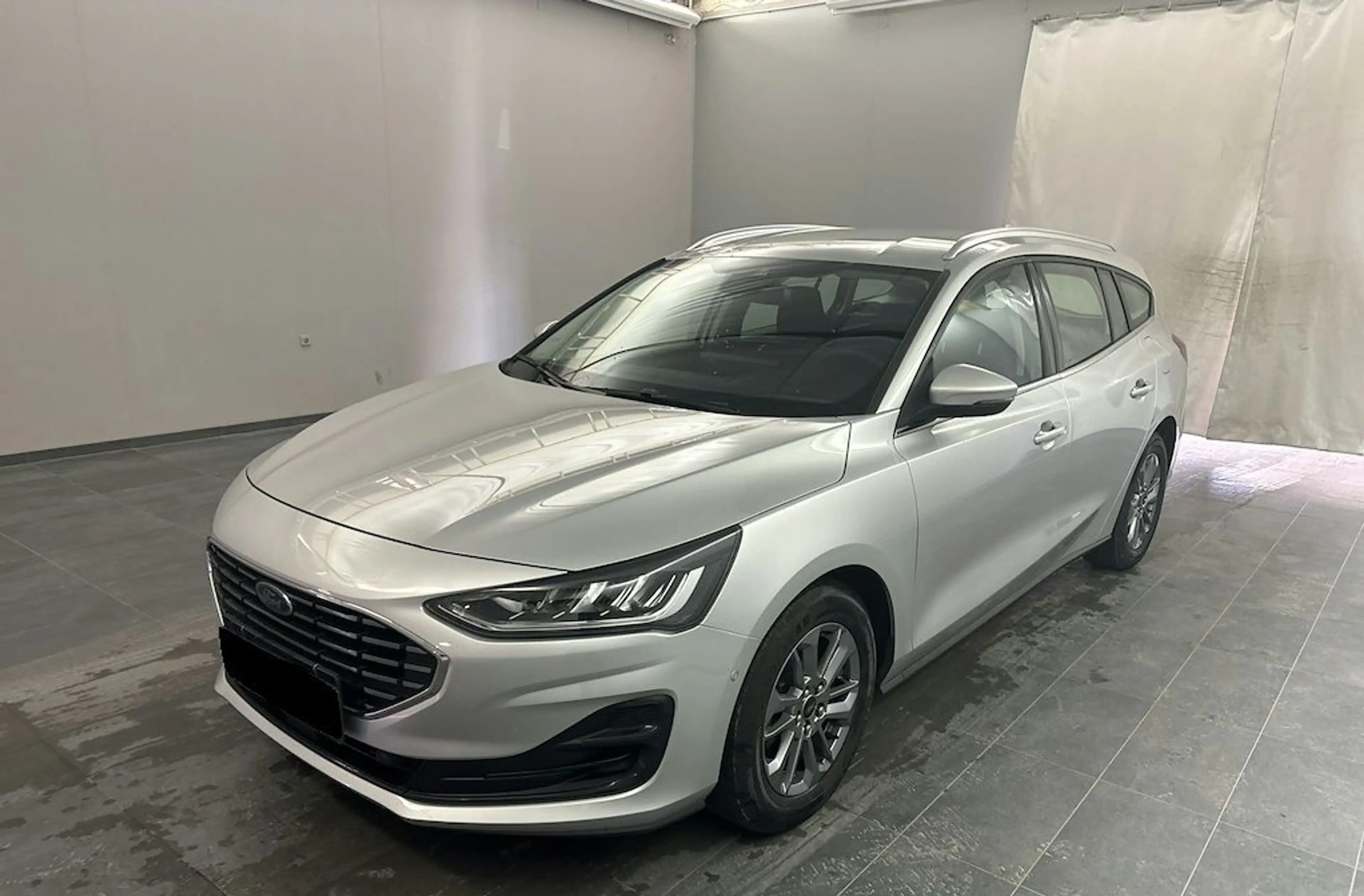 Ford Focus Turnier Titanium |AHK|LED|Kamera|Navi|SHZ — photo 2
