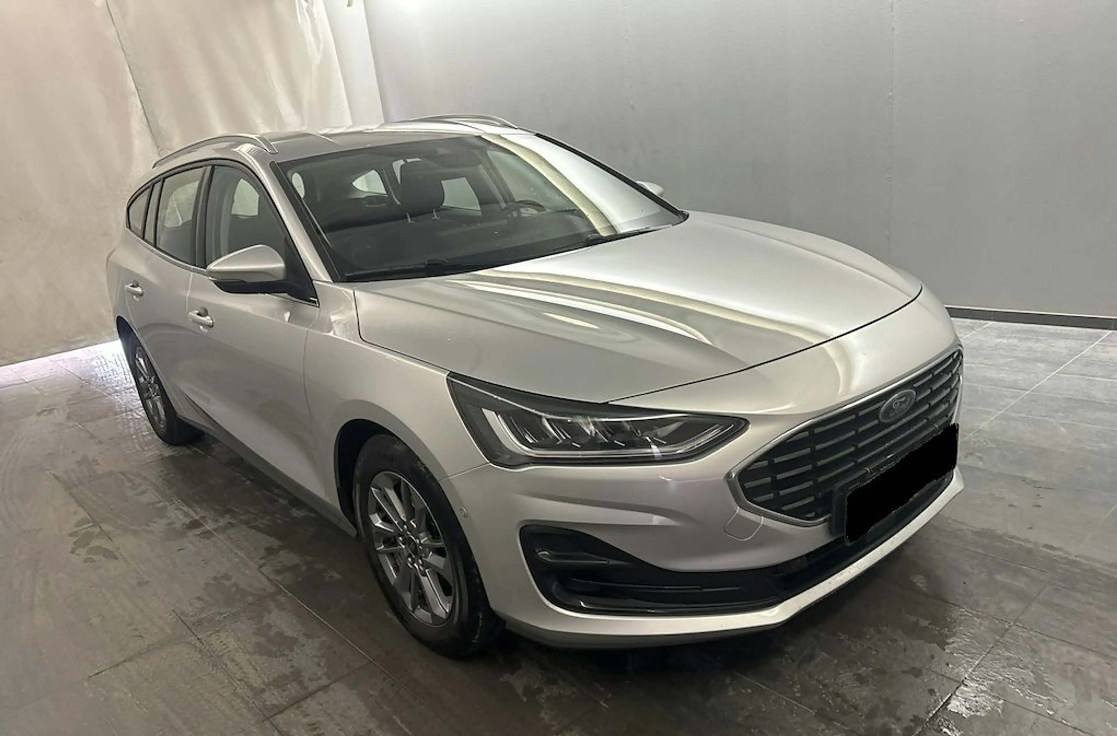Ford Focus Turnier Titanium |AHK|LED|Kamera|Navi|SHZ — photo 5