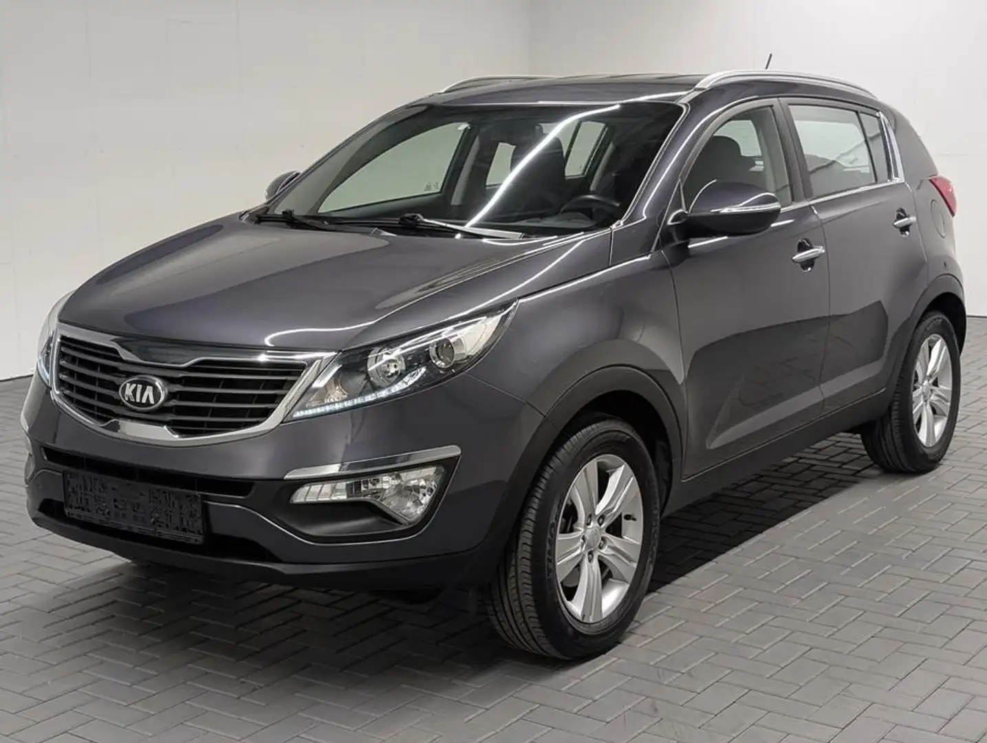 Kia Sportage Vision AHK/PDC/Radio-CD/17 LM Grau - 1