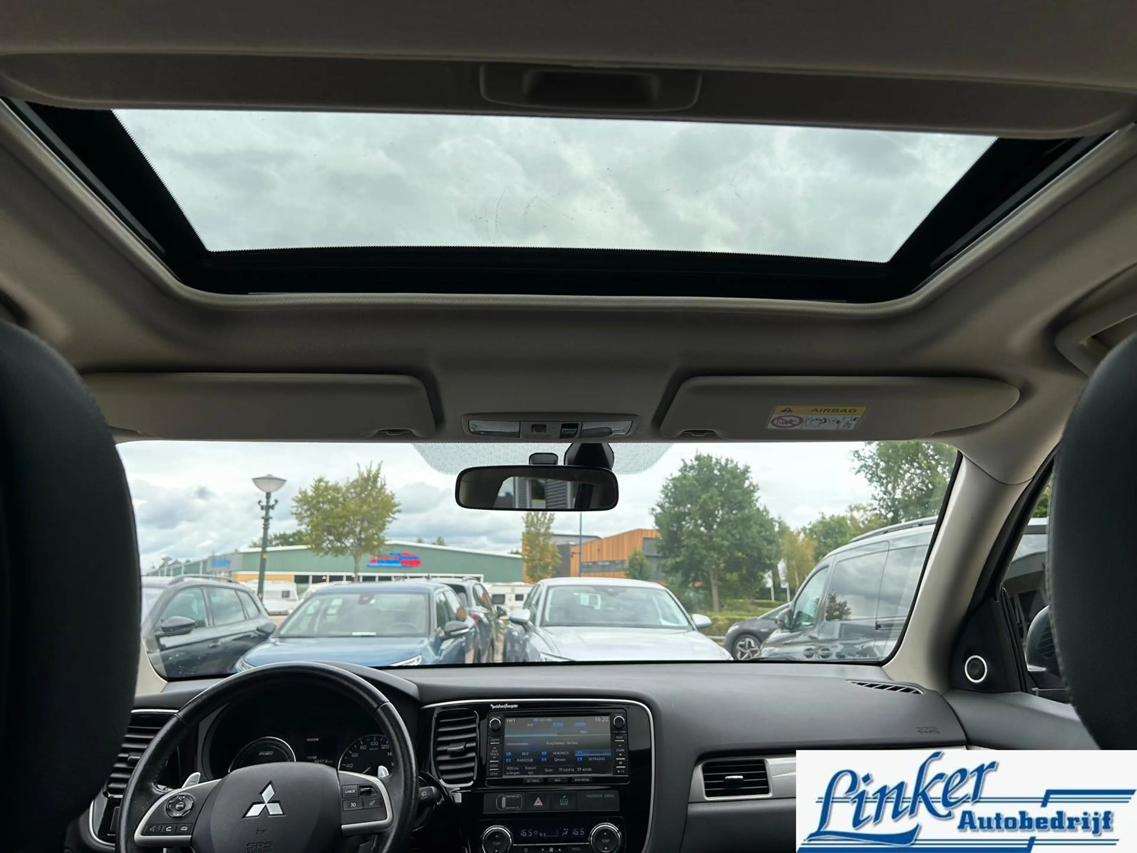 Mitsubishi Outlander 2.0 PHEV Instyle| Airco | Pano| Cruise| — photo 15