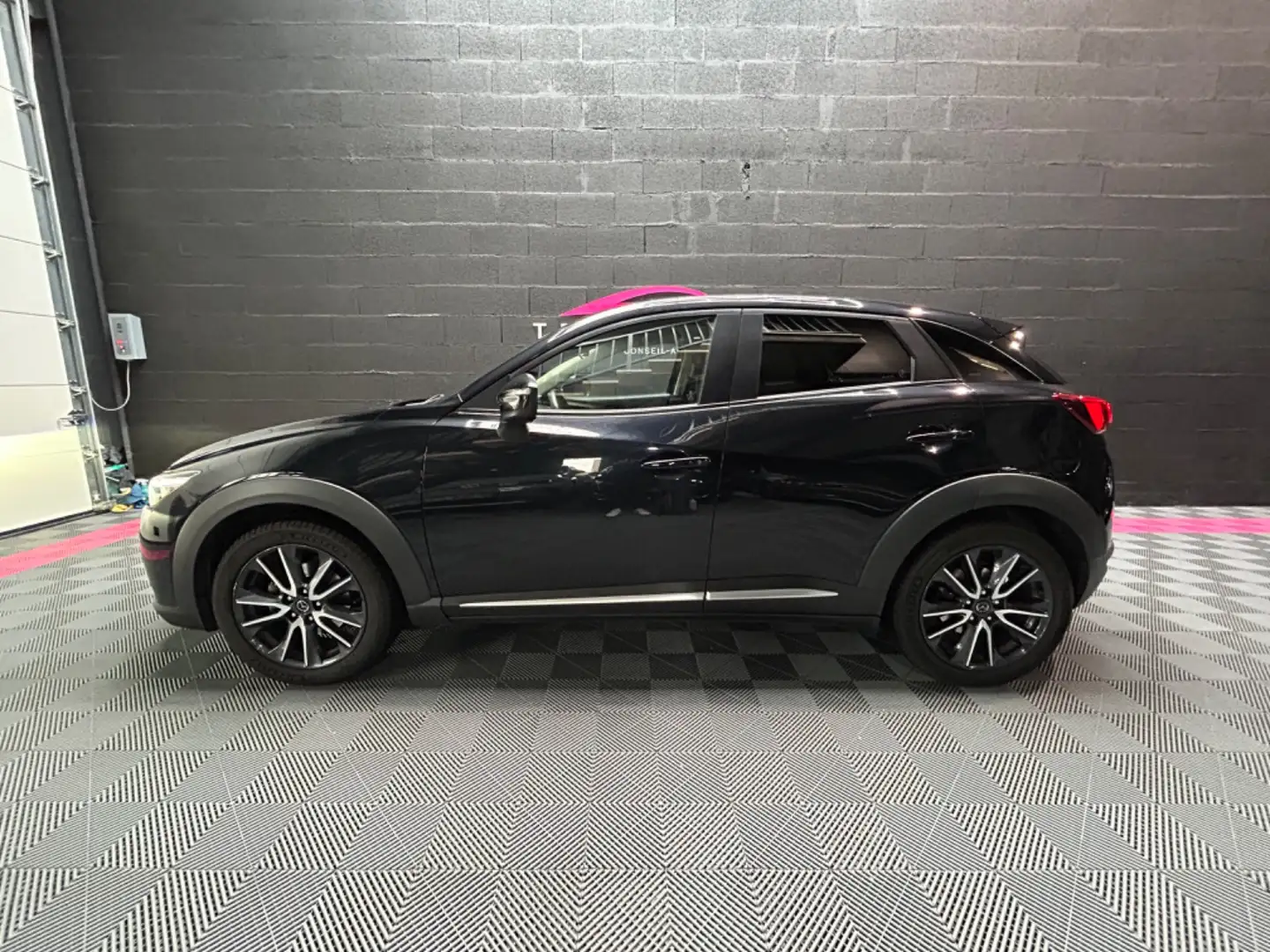 Mazda CX-3 Signature Negru - 2