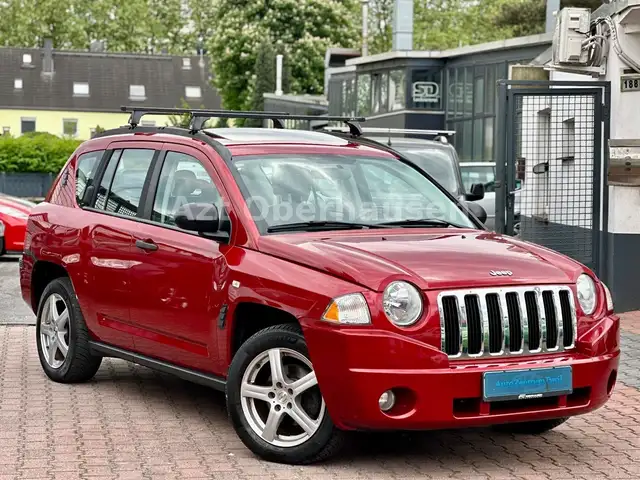 Jeep Compass 2.4 Sport 4x4*TÜV NEU*KLIMA*AHK*