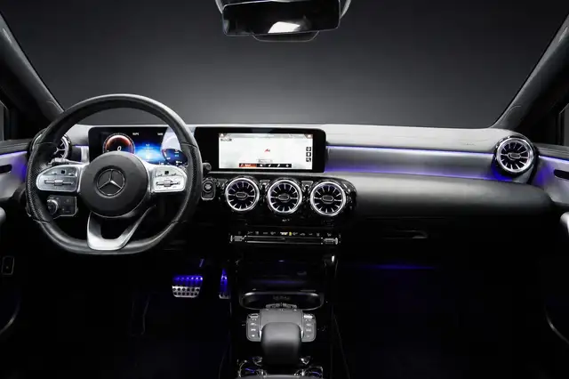 Mercedes-Benz A-Class view 12