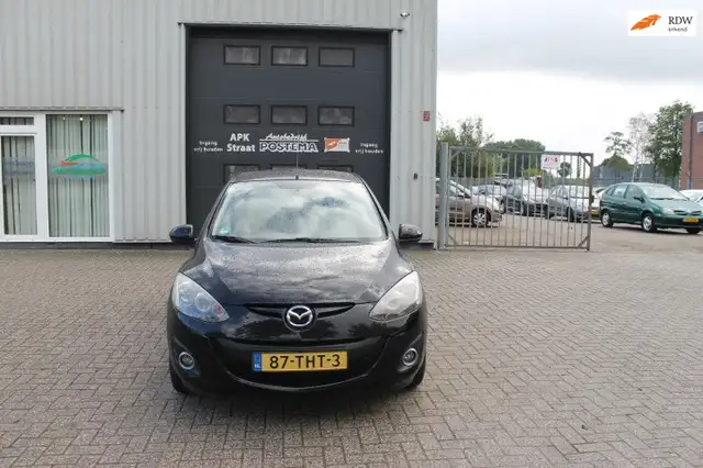 Mazda 2