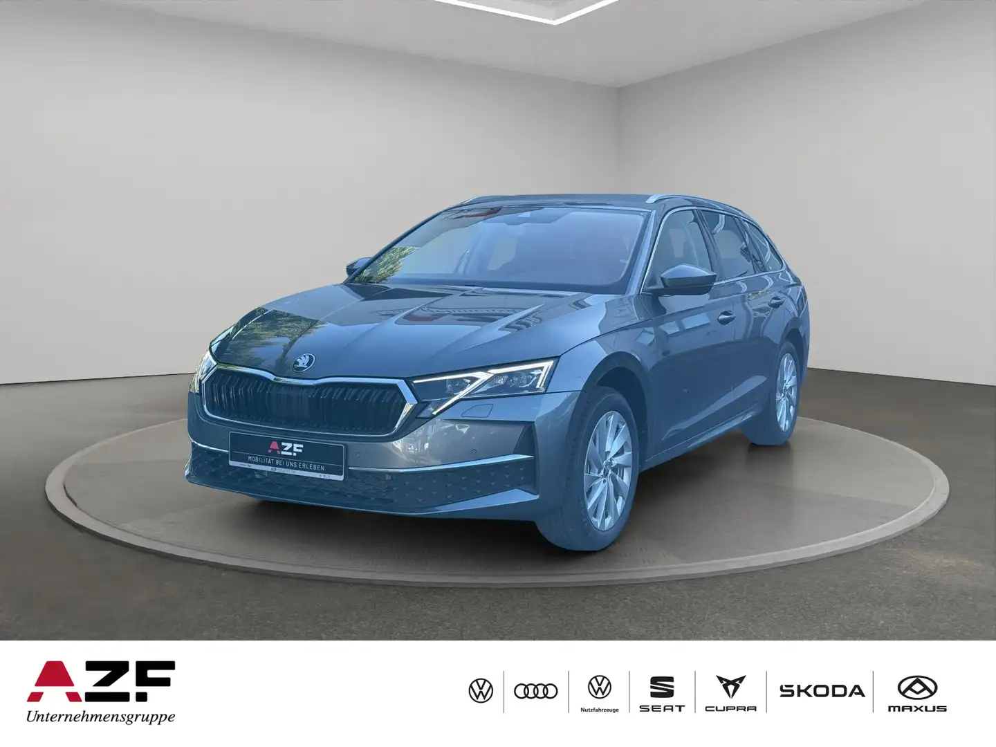 Skoda Octavia Combi Selection 1.5 eTSI 85kW Grau - 1