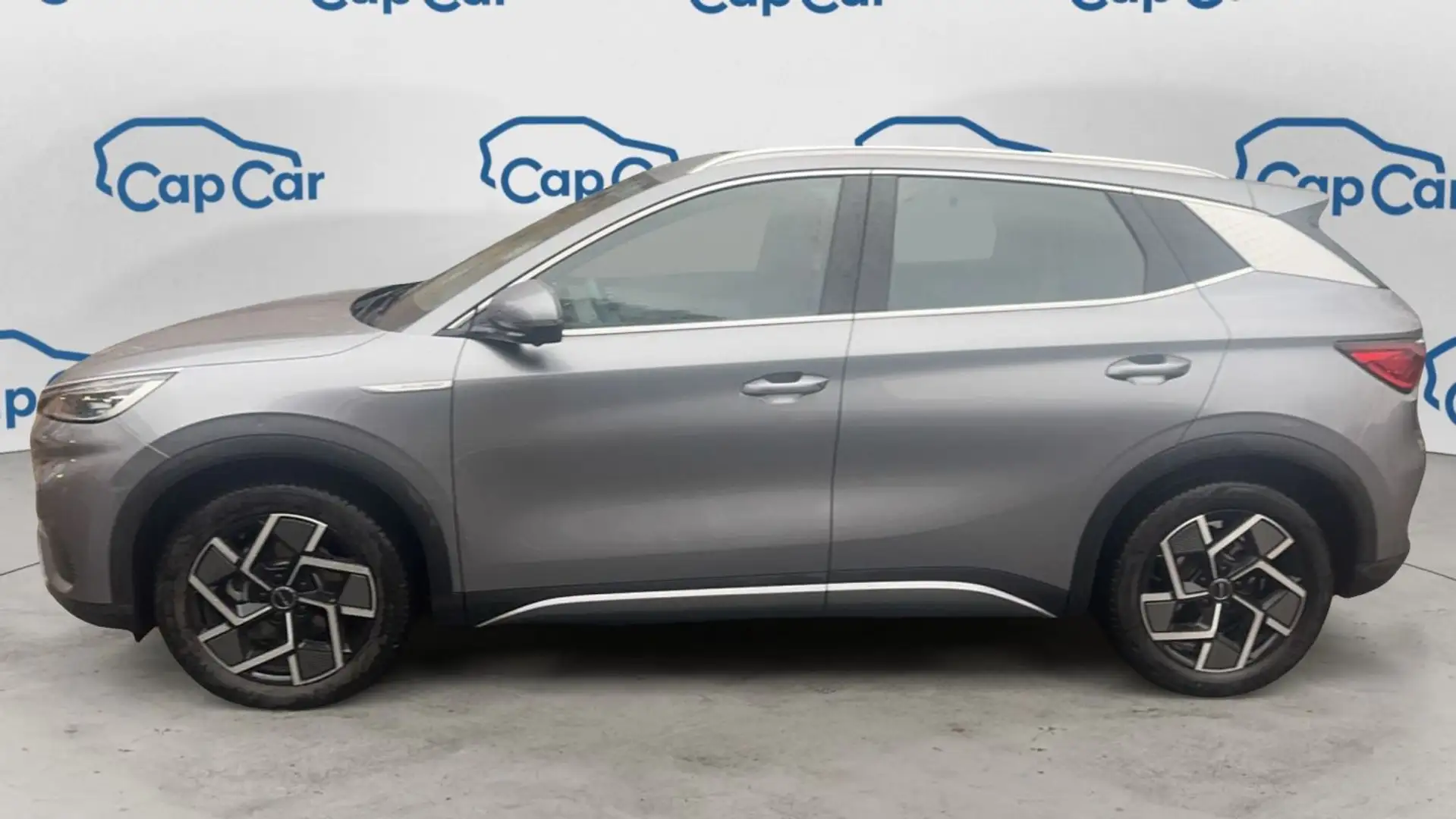 BYD Atto 3 I 60.5 kWh 204 Design Noir - 2