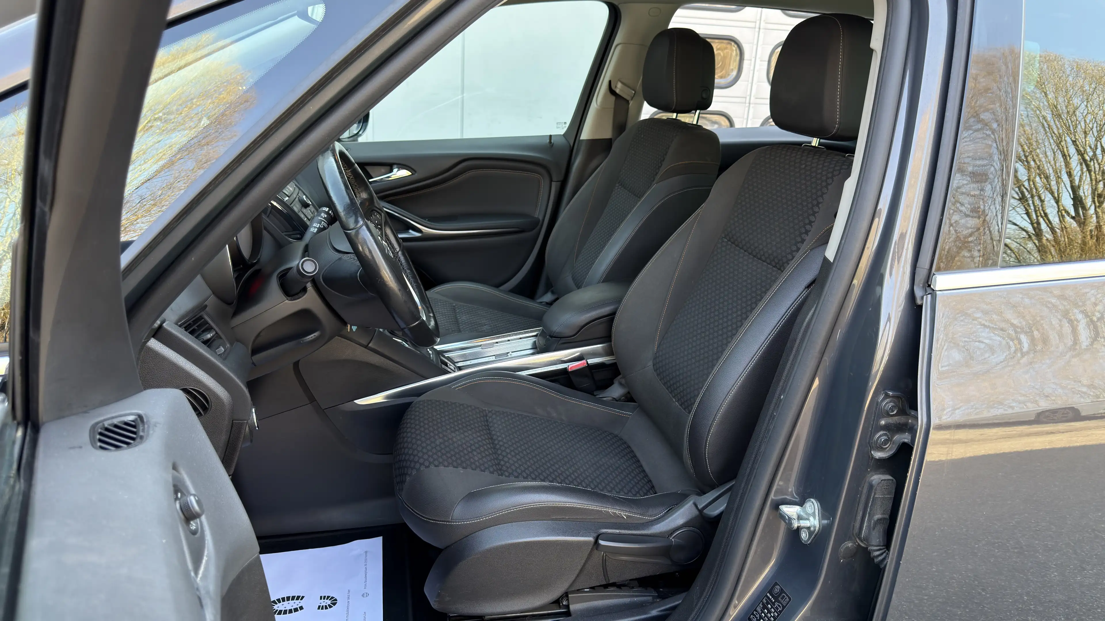 Opel Zafira Tourer Zafira 1.6 Turbo ECOTEC OPC LINE — photo 11
