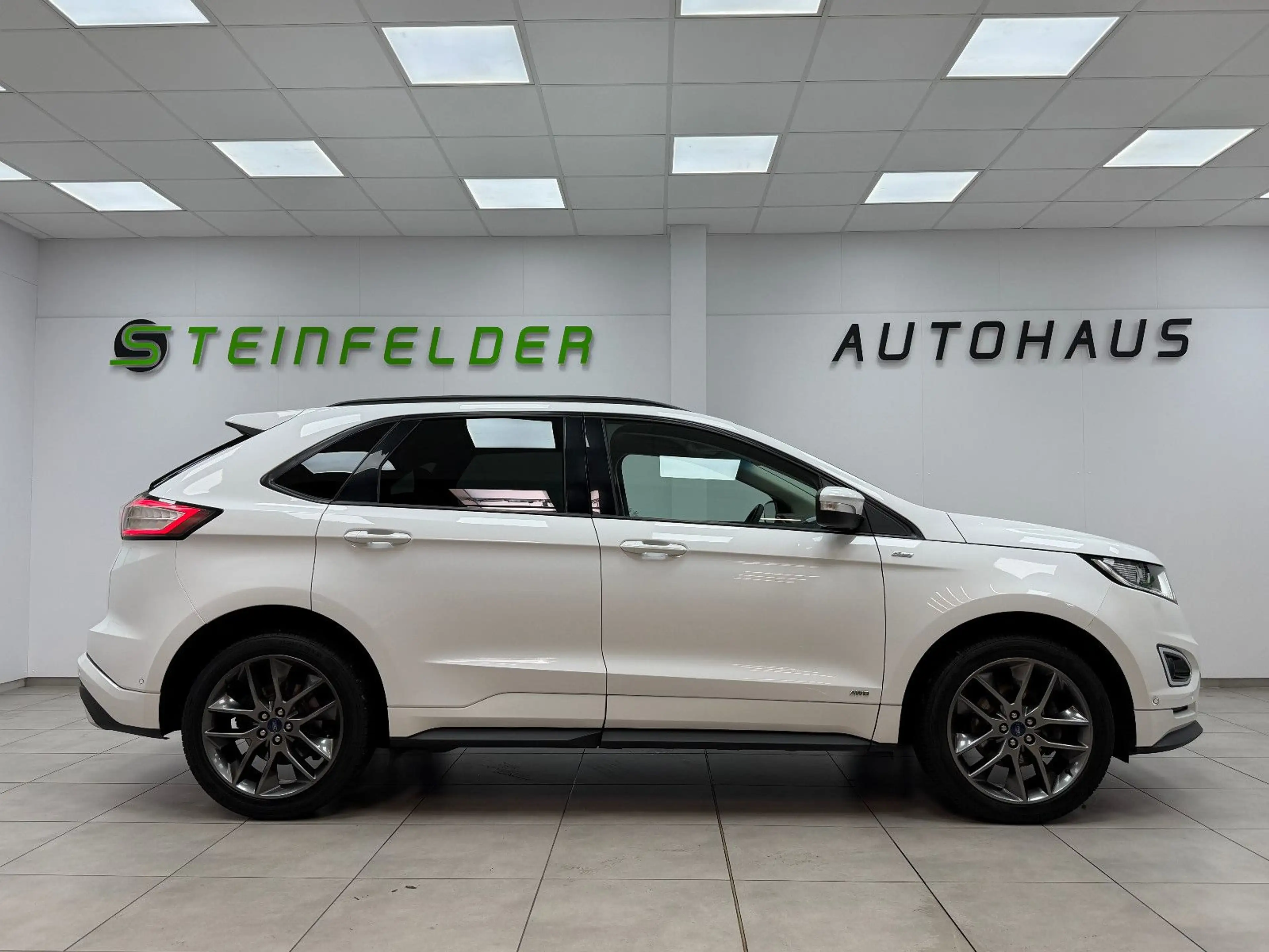 Ford Edge ST-Line 4x4 KAMERA / SPUR / ELEKTR. SITZE — photo 8