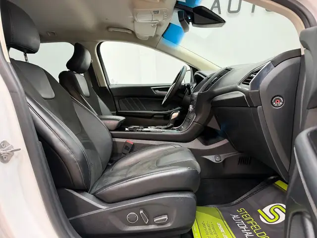 Ford Edge view 12