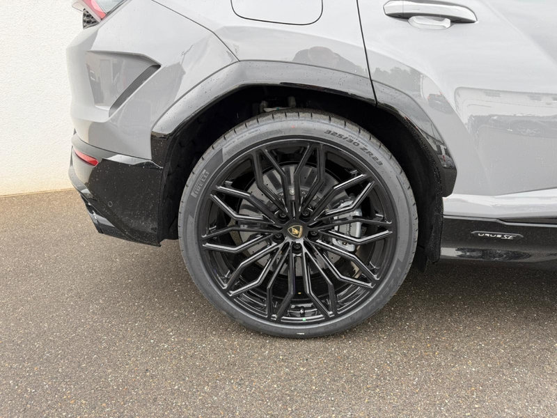 Lamborghini Urus URUS SE PROD26/GRIGIOCHINA/CARBON/PANO — photo 8