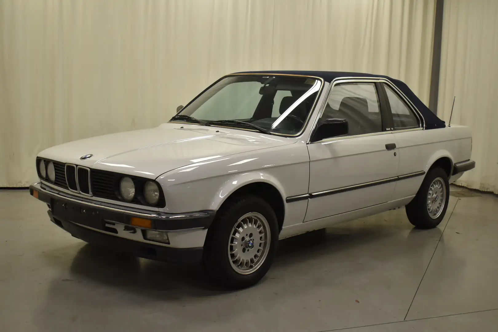 BMW 318 Baur Blanc - 1