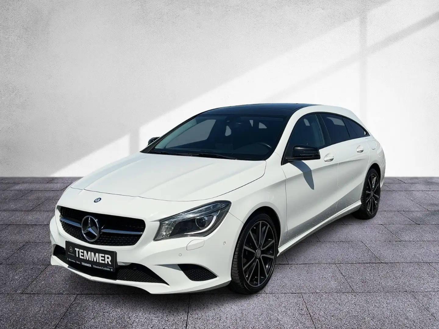Mercedes-Benz CLA 220 CDI Shooting Brake URBAN RKam Pano Night Weiß - 2