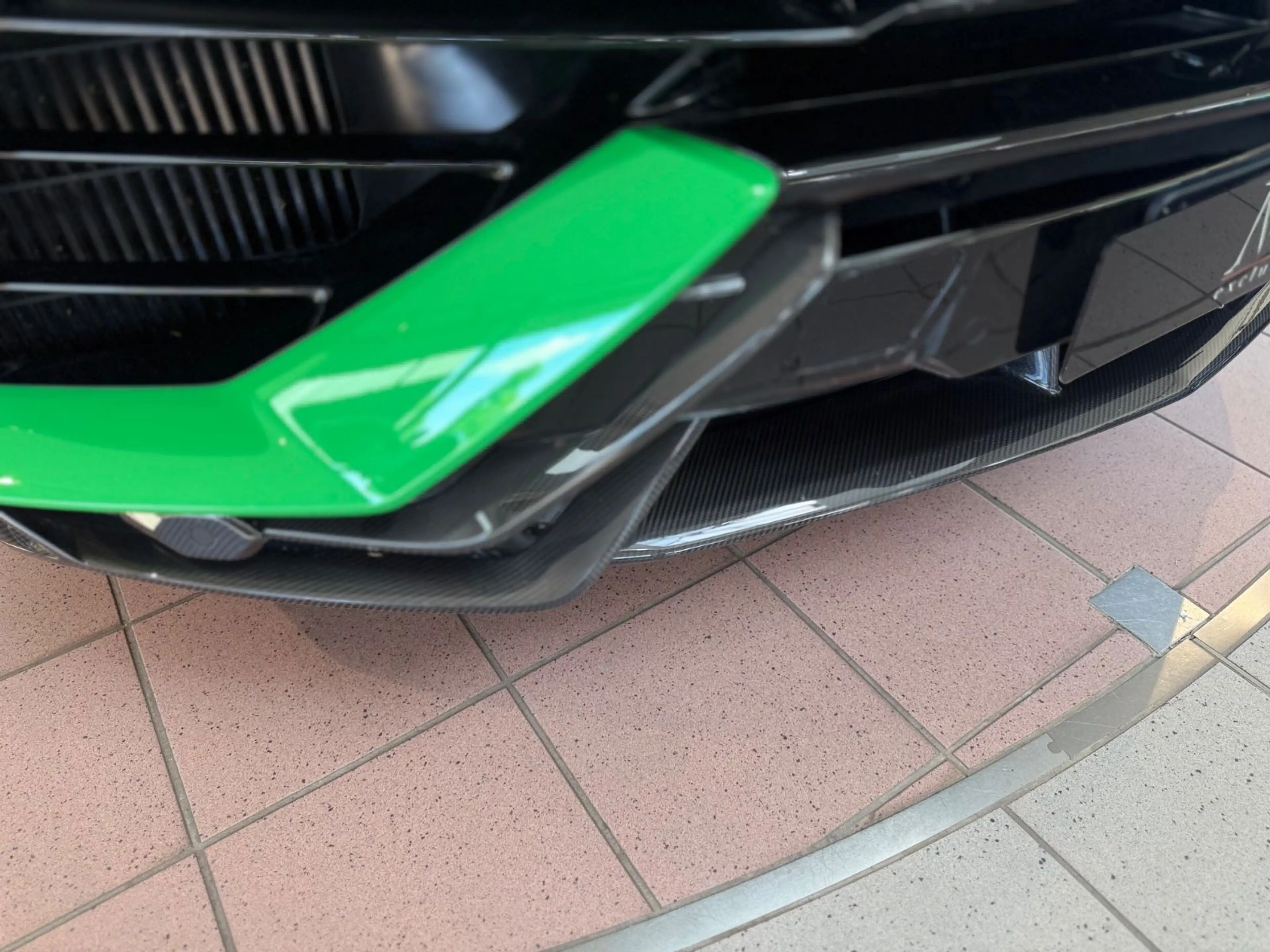 Lamborghini Urus Performante  FULLCARBON/B&O/23"/NIGHTVISION — photo 10