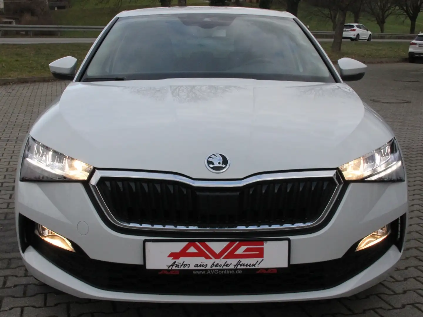 Skoda Scala Ambition LED CAM ALU Sunset wirelessSmartlink Wit - 1