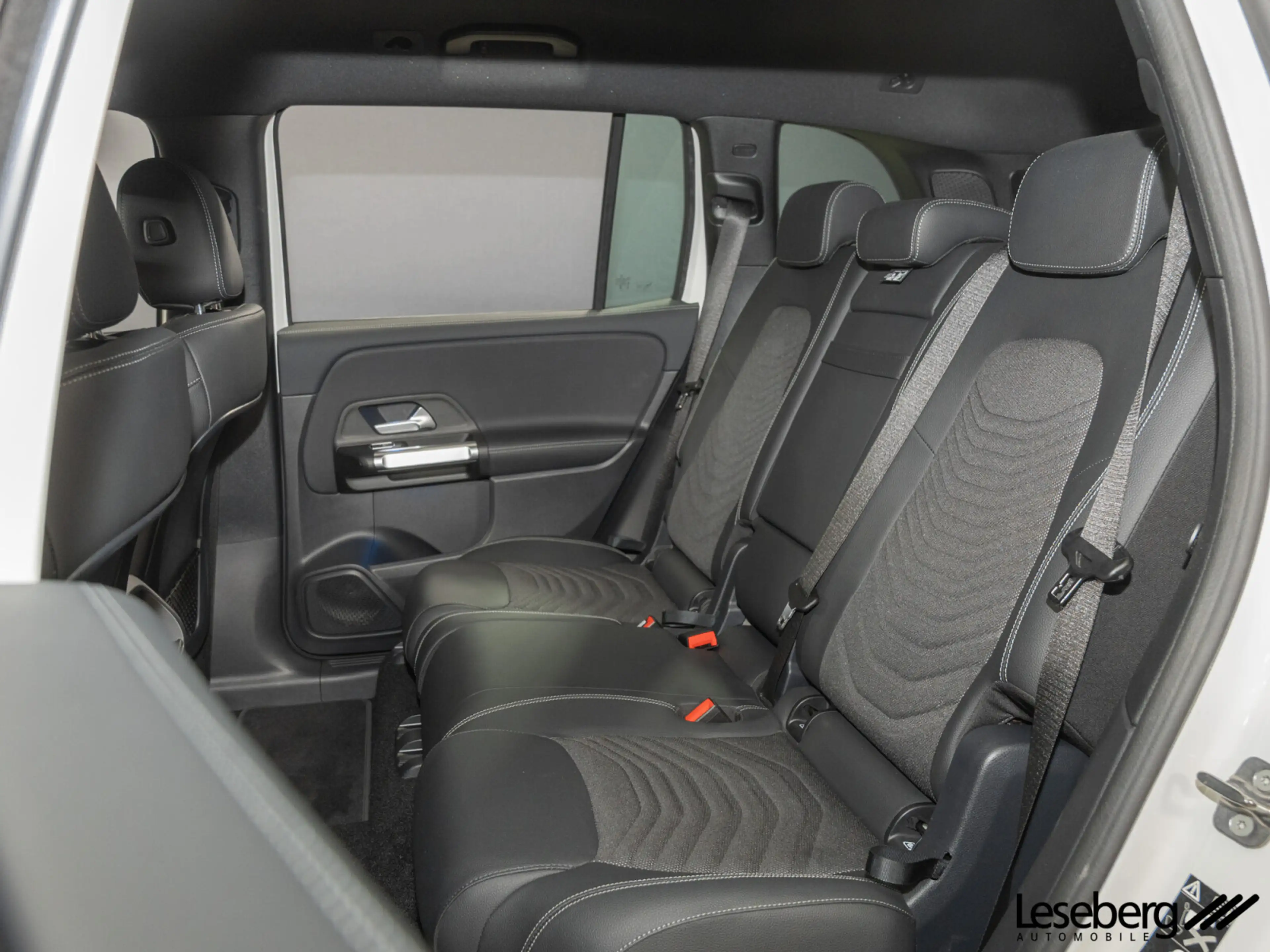Mercedes-Benz EQB 250 EQB 250+ Progressive Adv. 7-Sitze/LED/Kamera/Shz — photo 13
