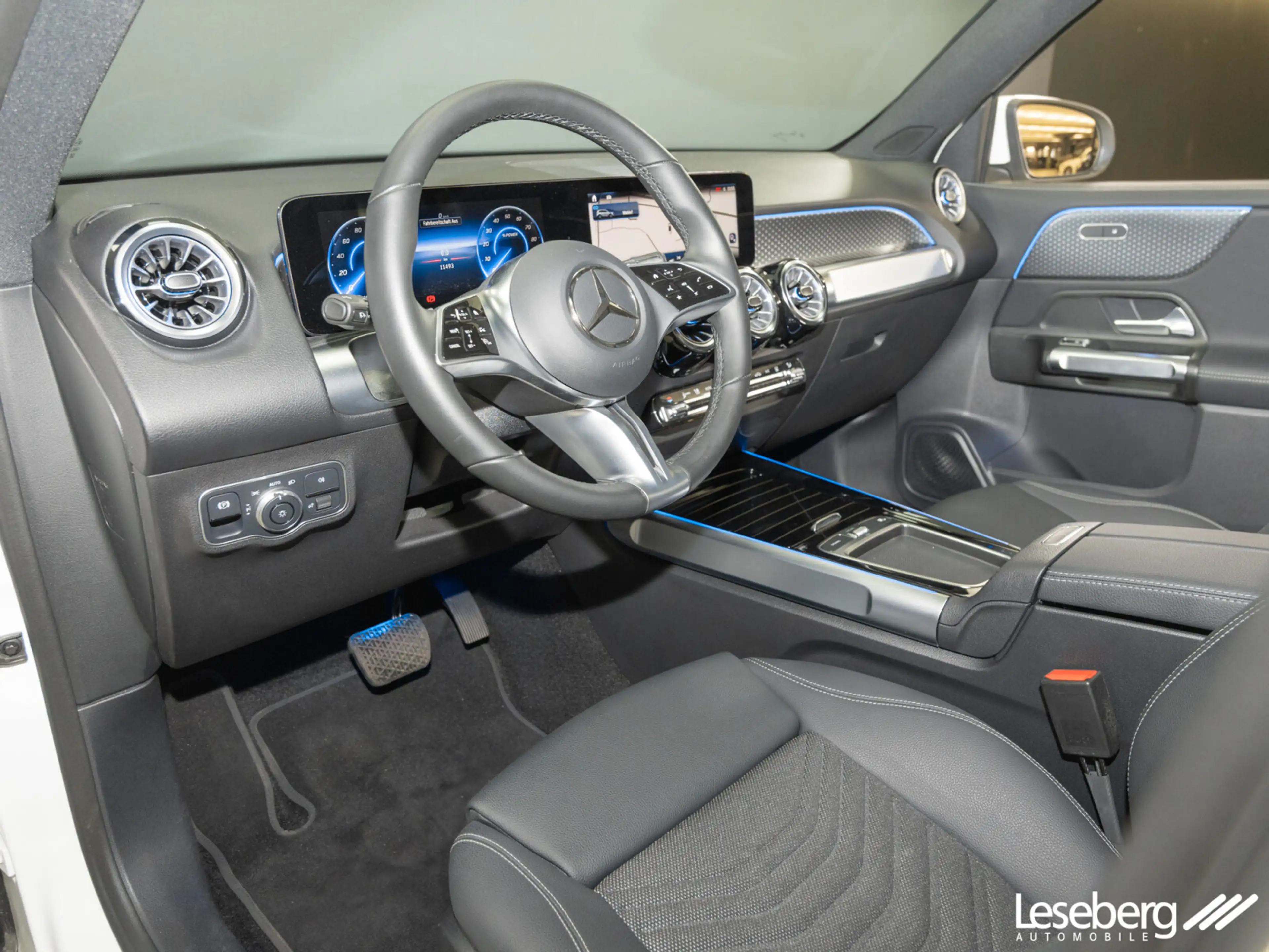 Mercedes-Benz EQB 250 EQB 250+ Progressive Adv. 7-Sitze/LED/Kamera/Shz — photo 11