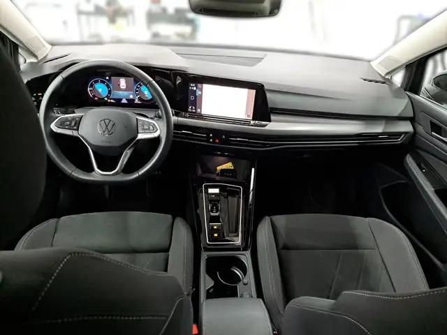 Volkswagen Golf view 12