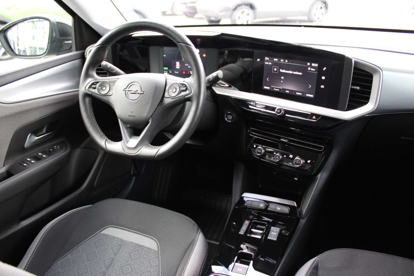 Opel Mokka E