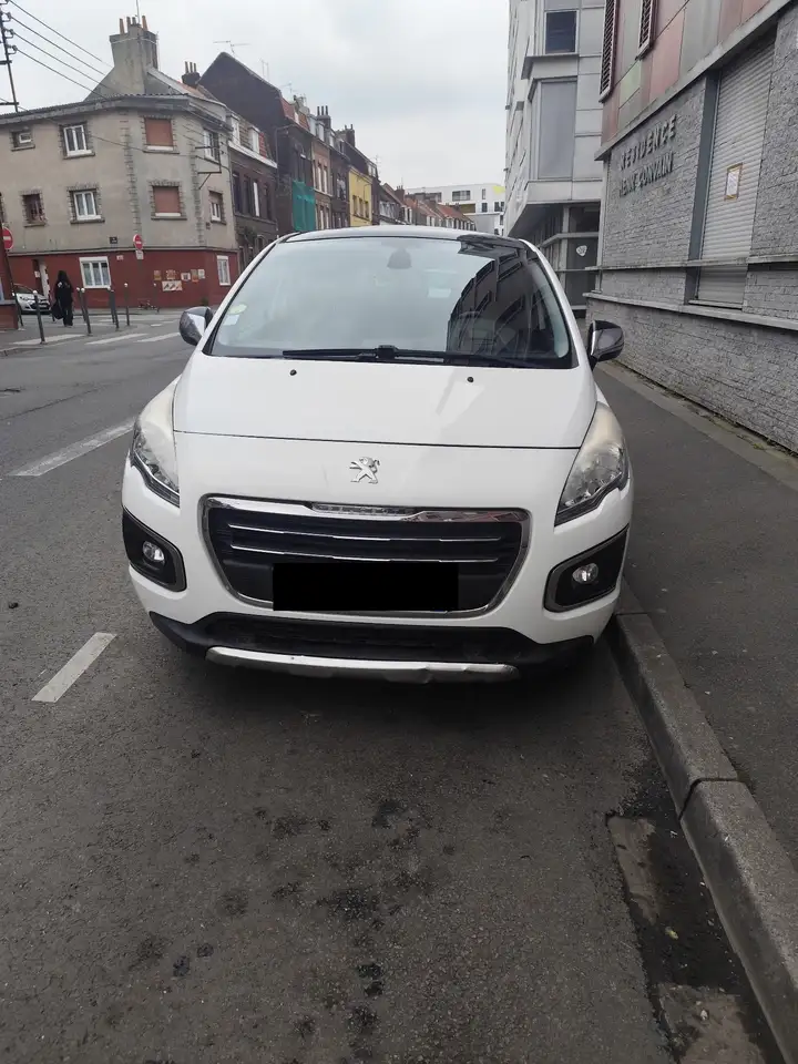 Peugeot 3008 2.0 BlueHDi 150ch S\u0026S BVM6 Allure