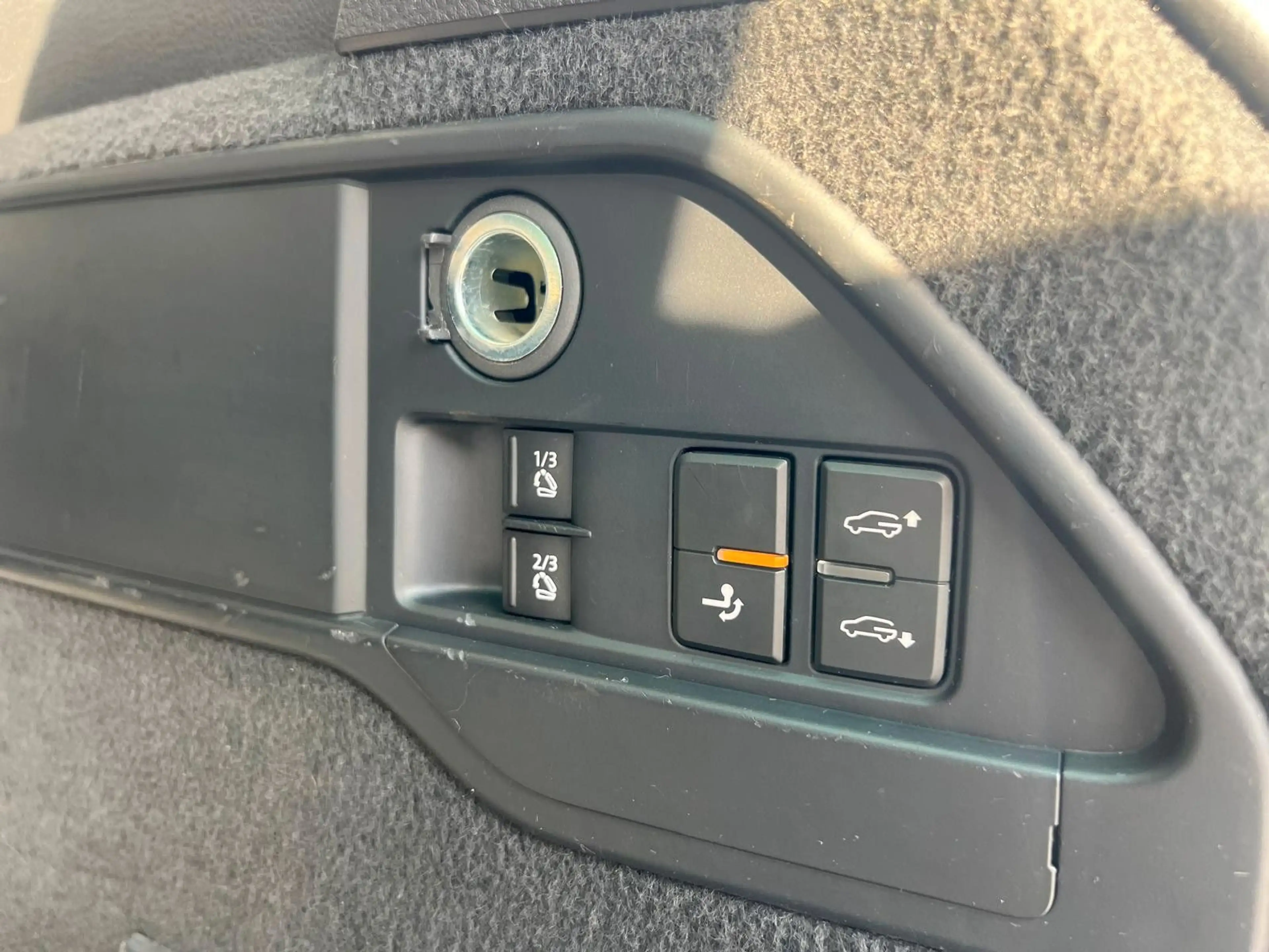 Volkswagen Touareg V6 TDI BMT Navi Xenon — photo 11