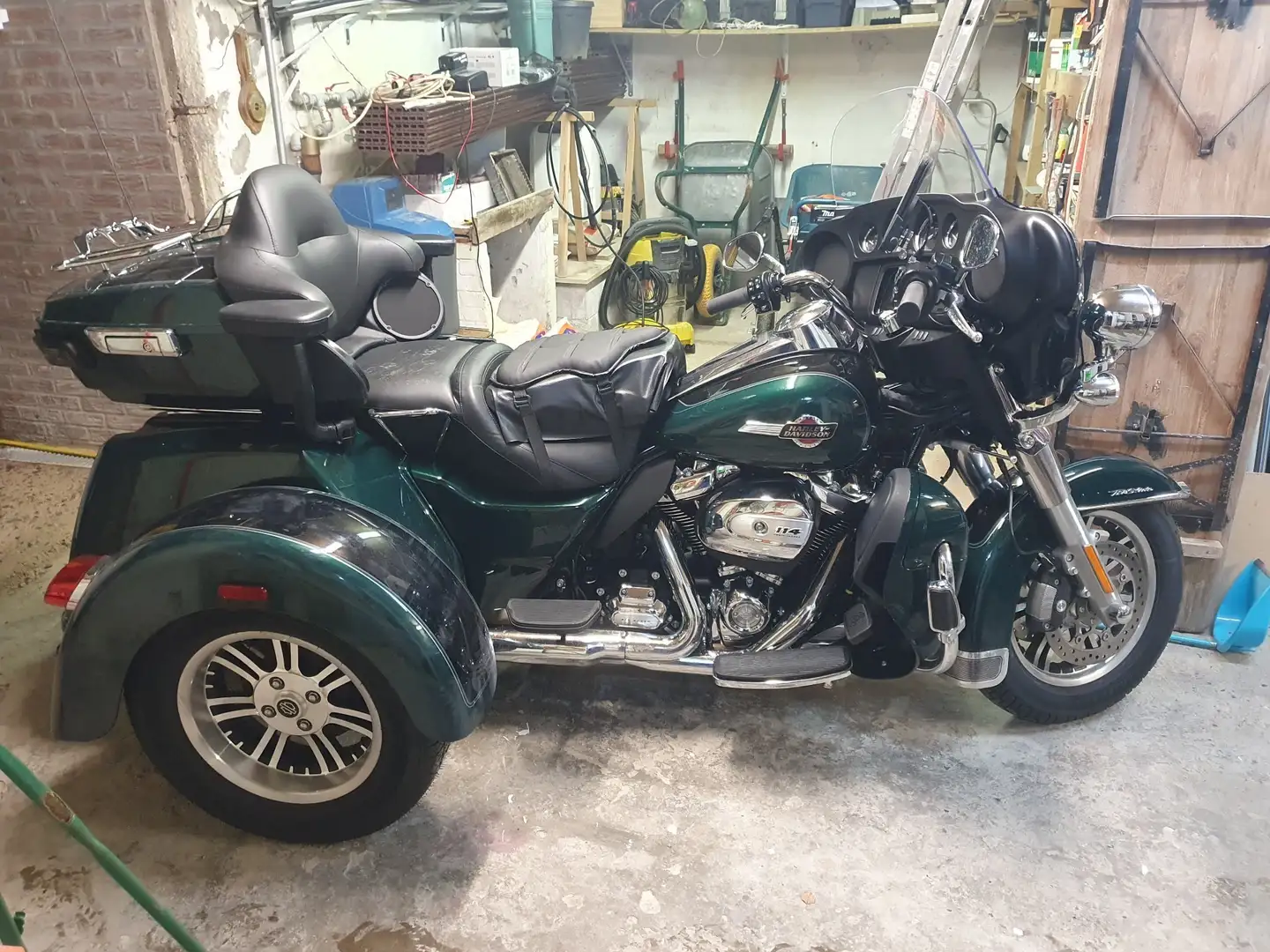 Harley-Davidson Tri Glide Green - 2
