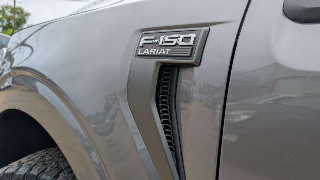2022 Ford F-150 Lariat |FX4|3.5L FULL Hybrid|Pano Roof|360 CAM — снимка 1