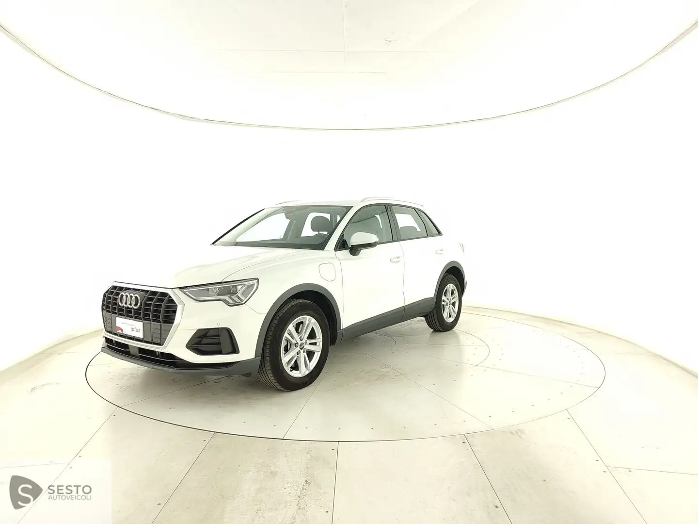 Audi Q3 NUOVA 45 TFSI E S TRONIC Bianco - 1