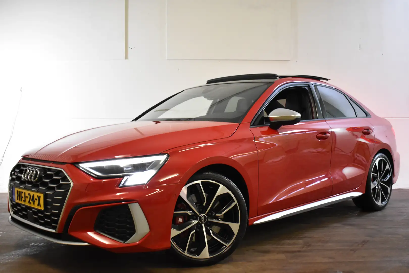 Audi S3 Limousine 2.0 TFSI 310PK S3 QUATTRO HEAD-UP/LEDER/ Rouge - 2