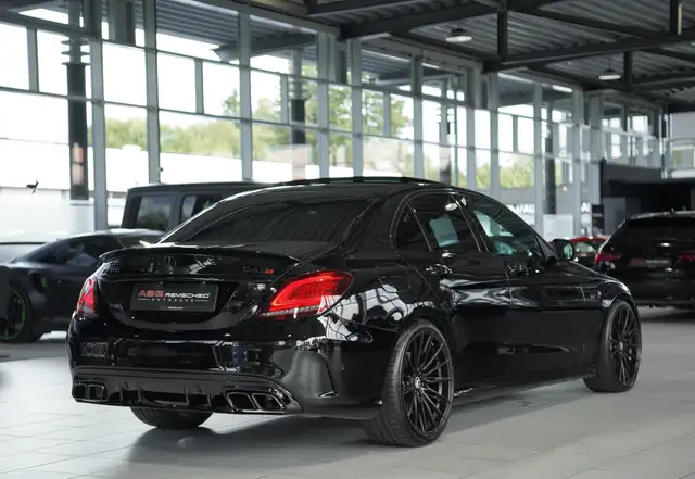Mercedes-Benz C Class view 8