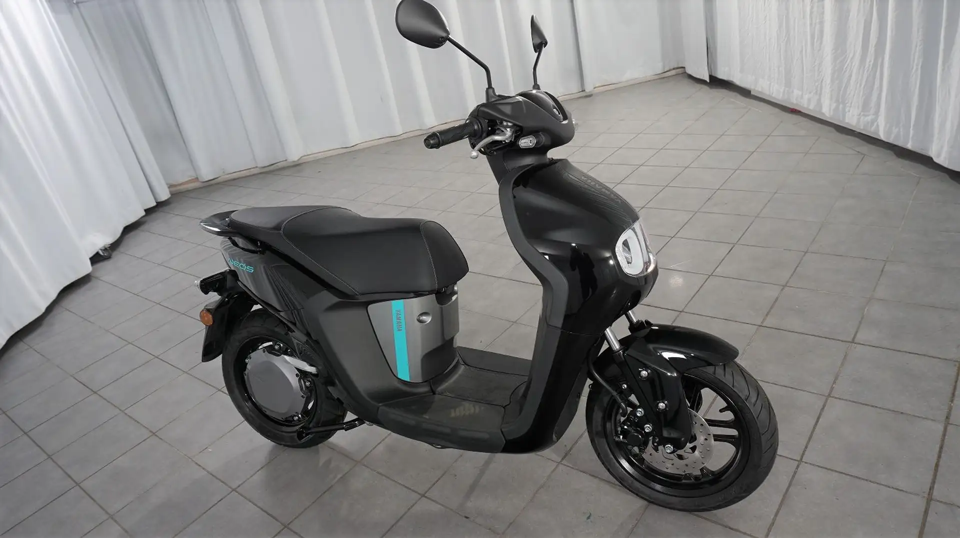 Yamaha Neo´s Elektro-Roller Neos Neo s  2. Akku möglich Schwarz - 1