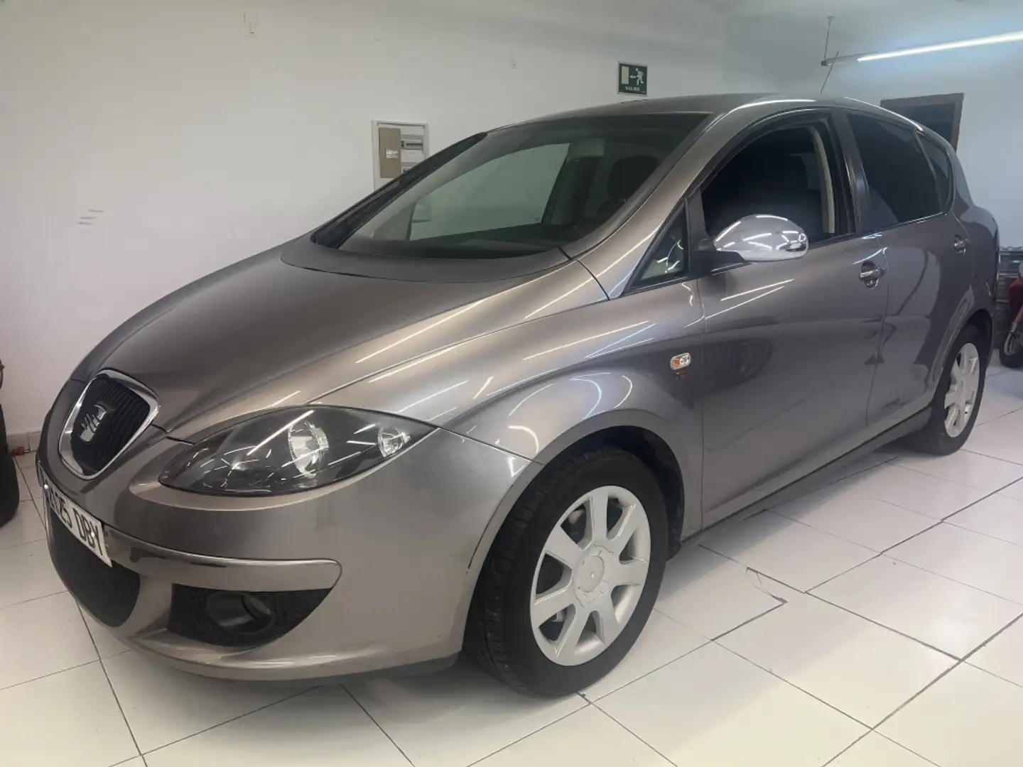 SEAT Toledo 2.0TDI Reference Beige - 1