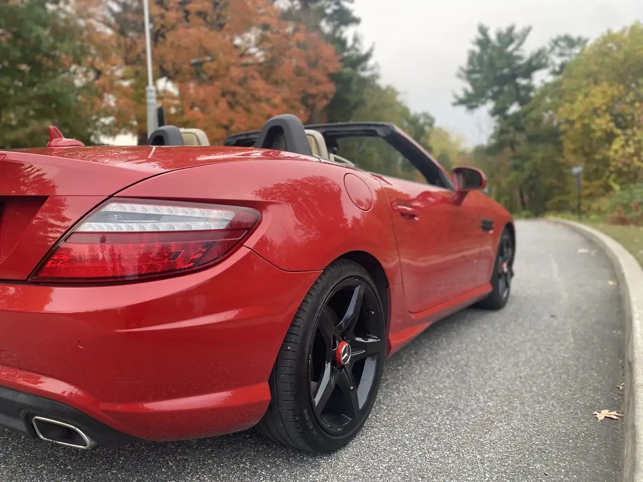 Mercedes-Benz SLK снимка Mercedes-Benz SLK