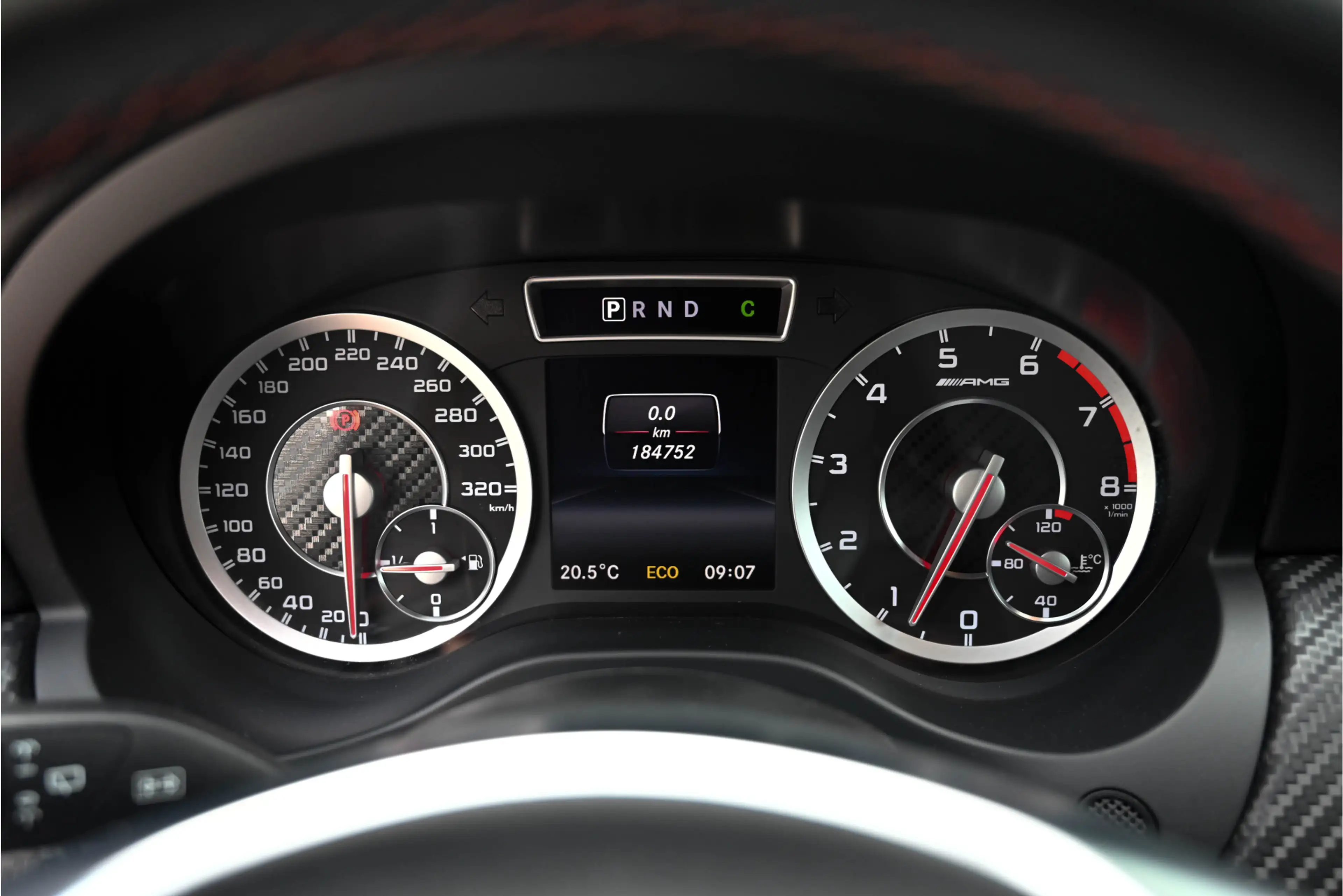 Mercedes-Benz A 45 AMG 4MATIC — photo 12