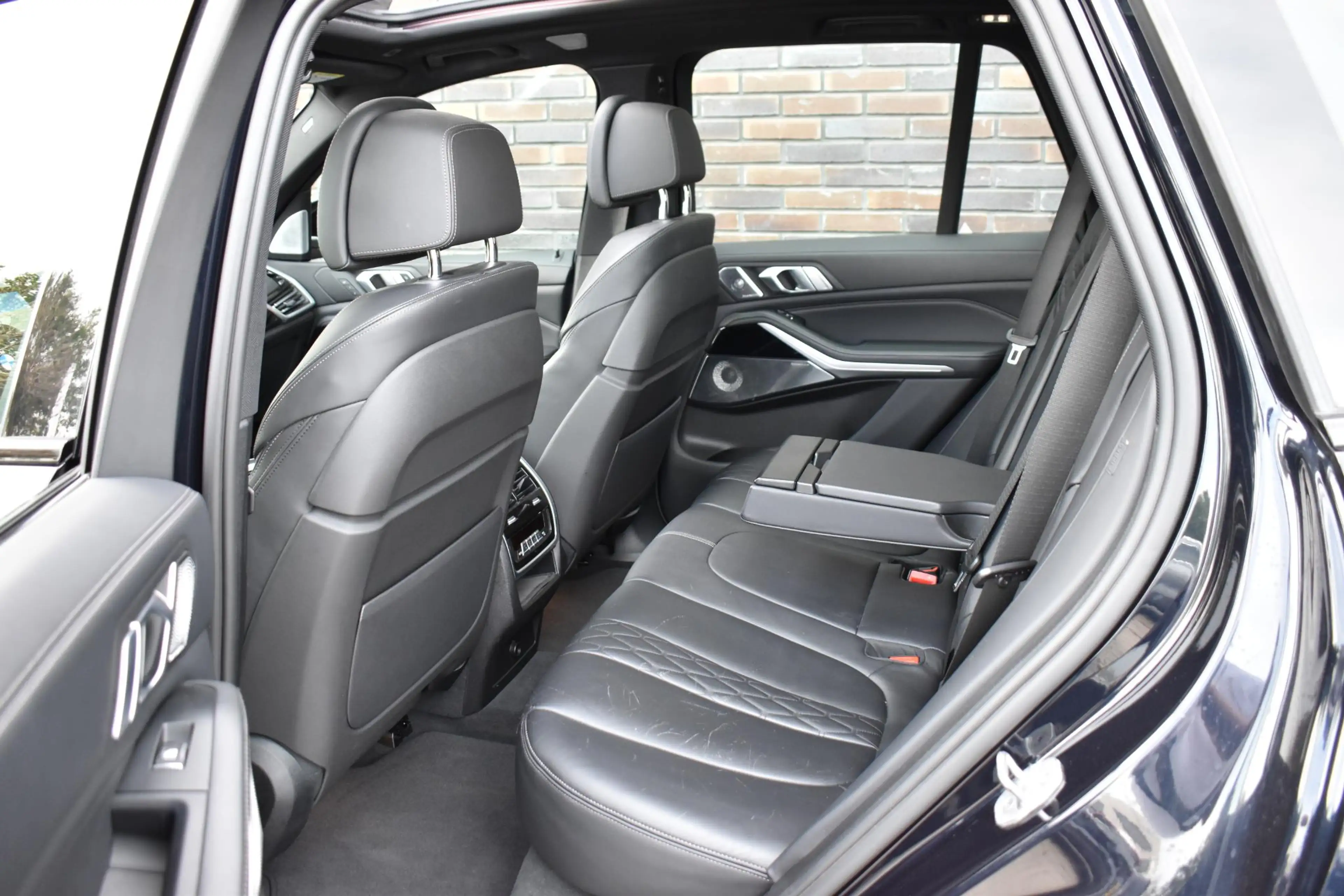 BMW X5 xDrive40d High Executive PANO — photo 6