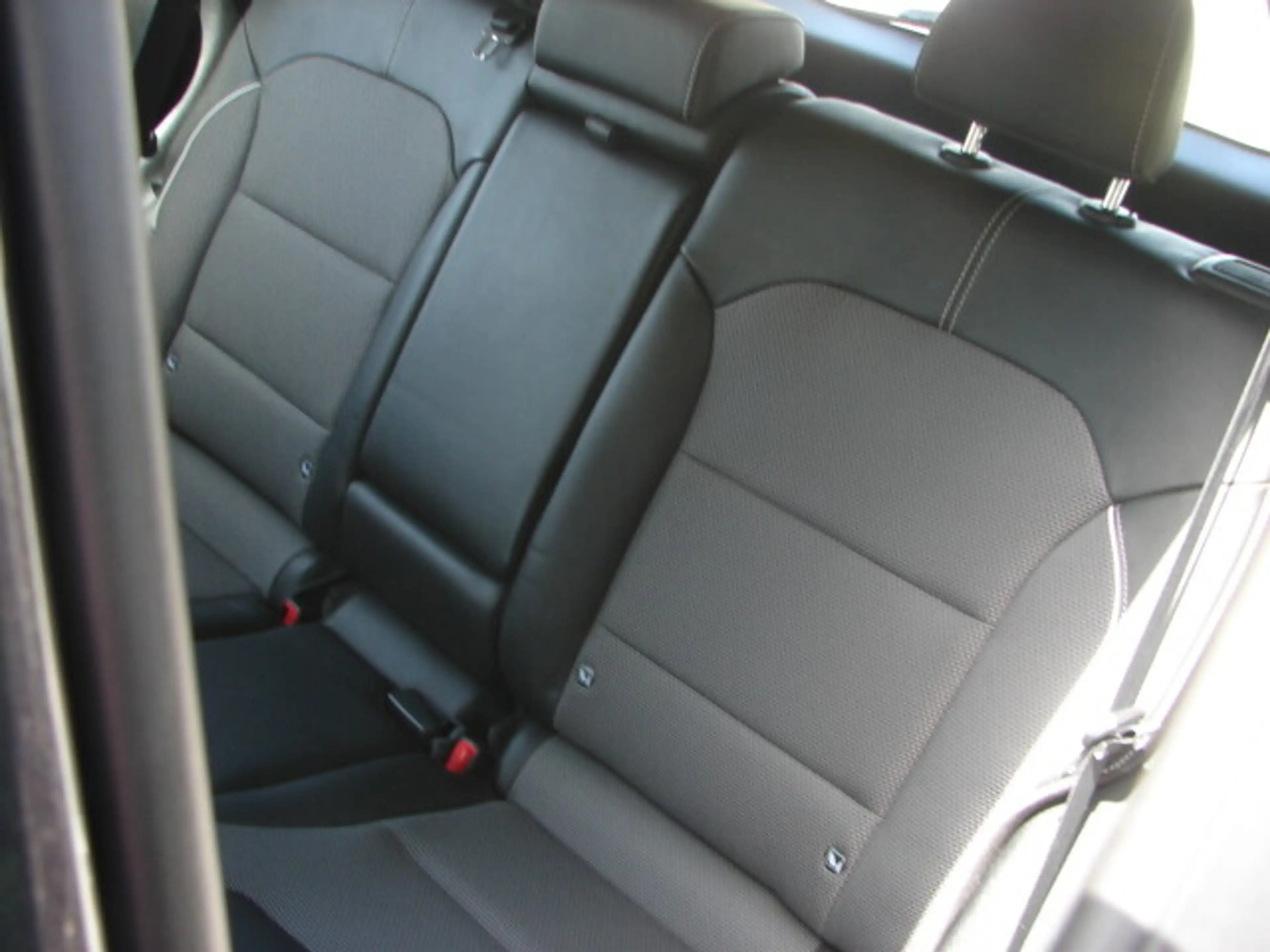Kia e-Niro Niro EV 64kWh long Range Silber Aut. — photo 12