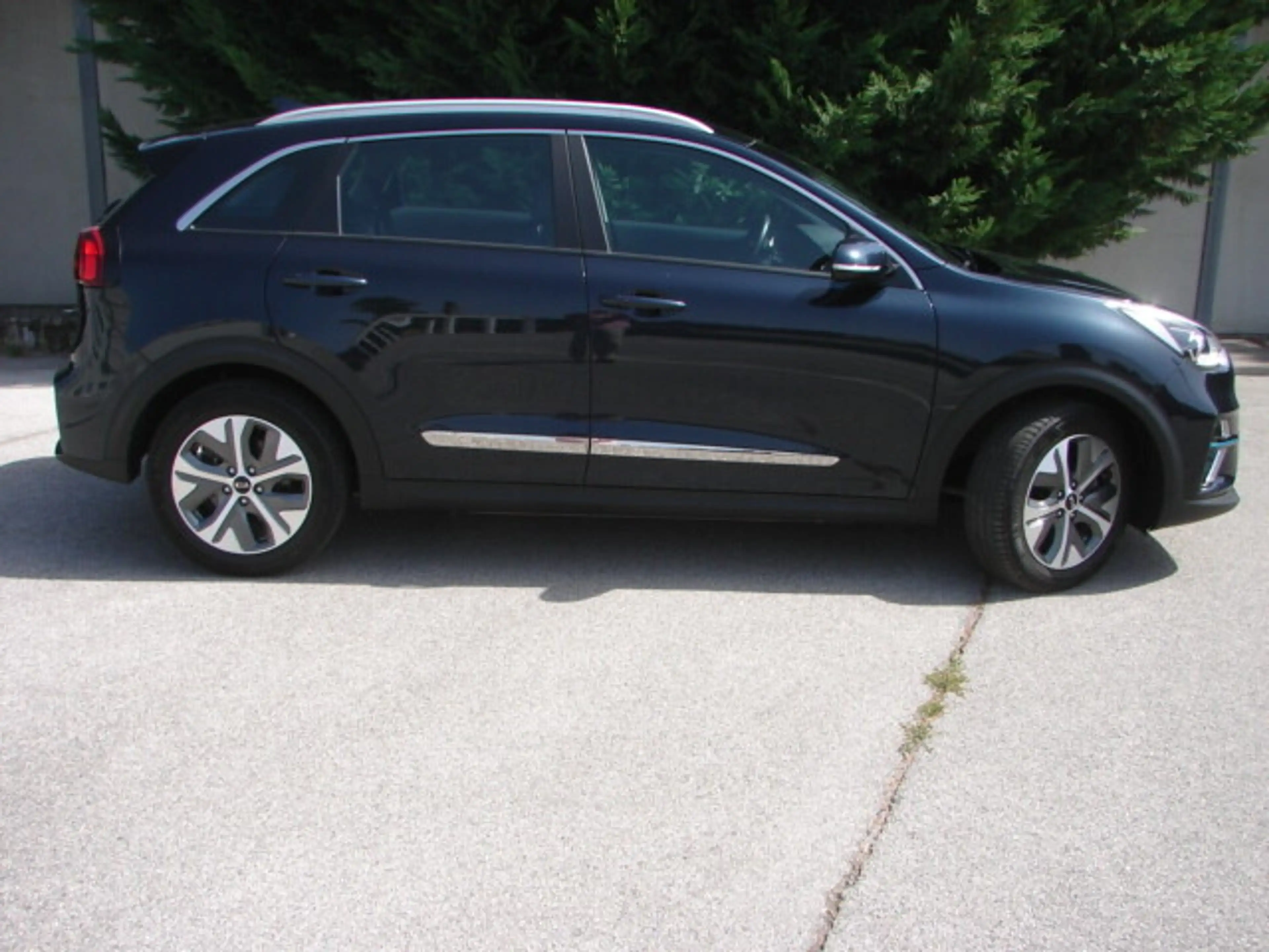 Kia e-Niro Niro EV 64kWh long Range Silber Aut. — photo 8
