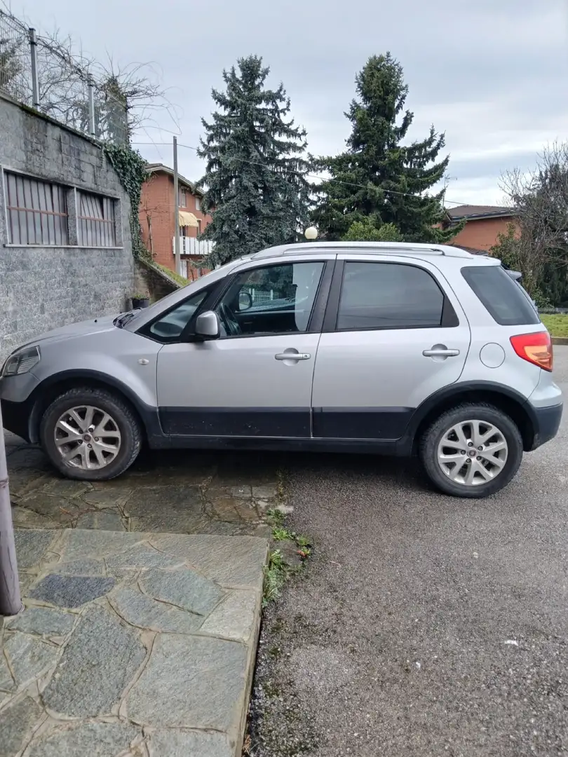 Fiat Sedici 1.6 16v Dynamic 4x4 107cv - 2