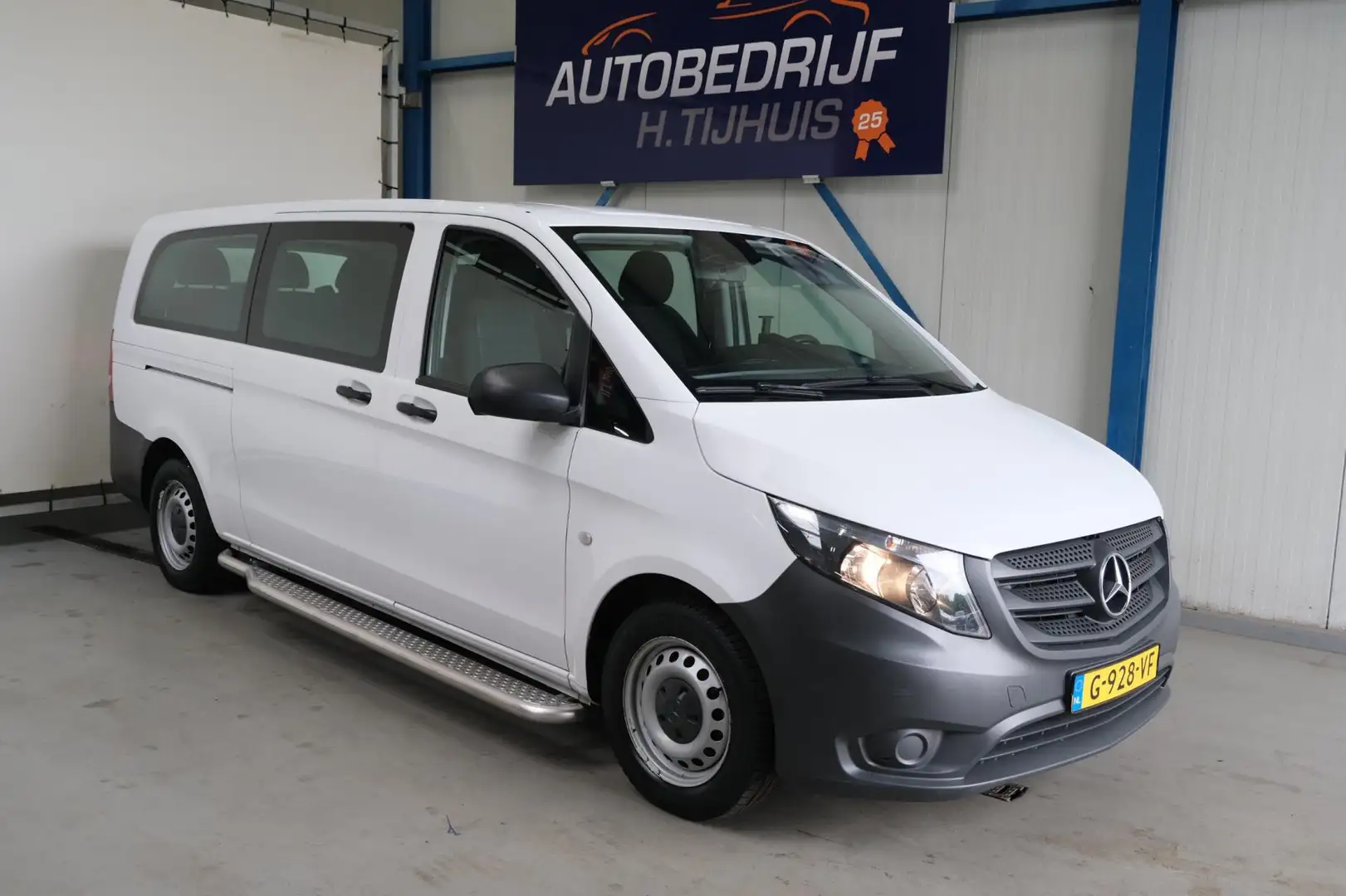 Mercedes-Benz Vito Tourer 110 CDI Base Extra Lang 9p - N.A.P. Airco. Wit - 1