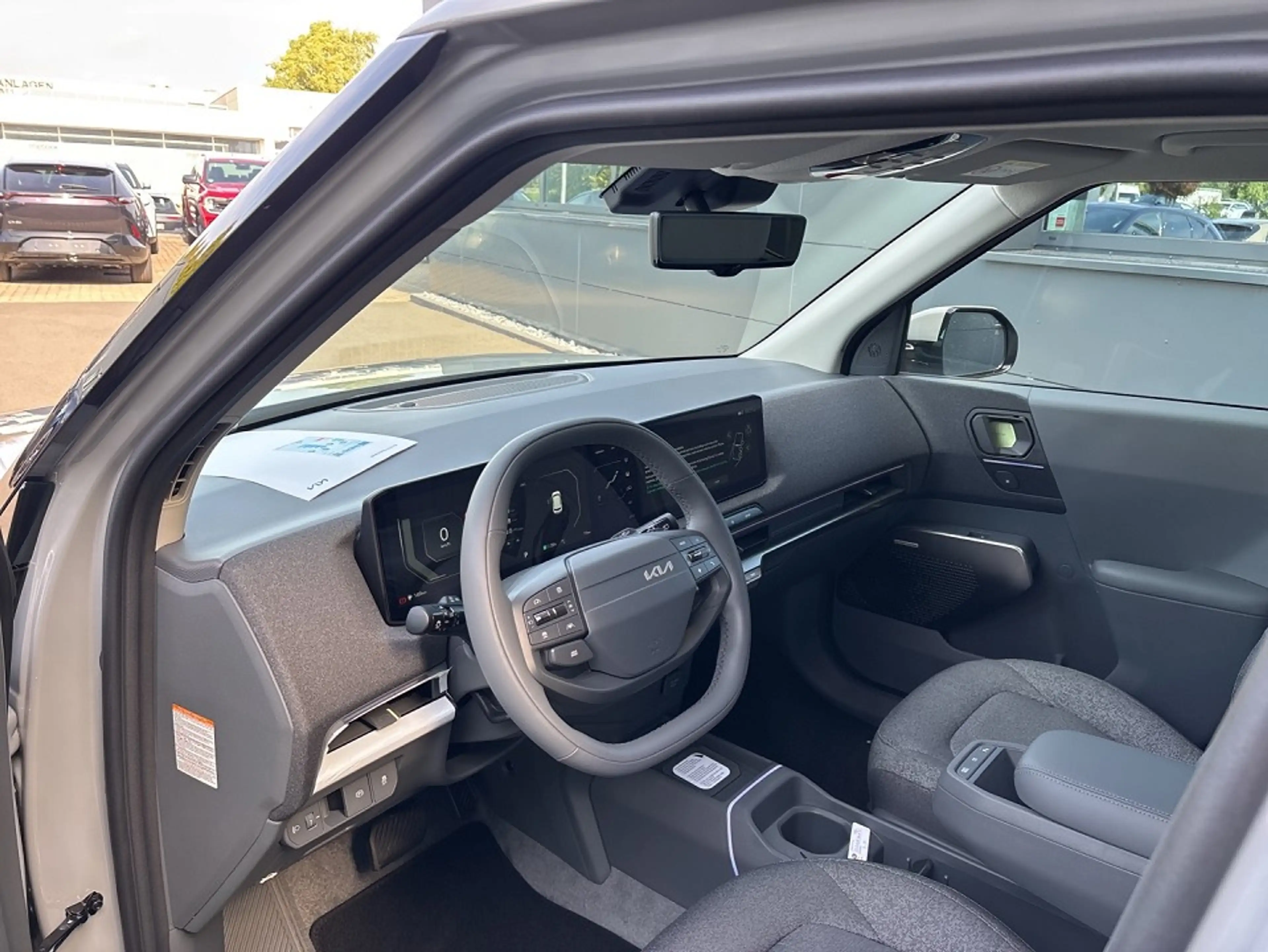 Kia EV2 61 5S EARTH WIC 22AC TEC DWP DES — photo 6