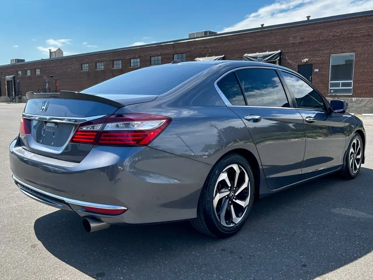 Honda Accord снимка Honda Accord