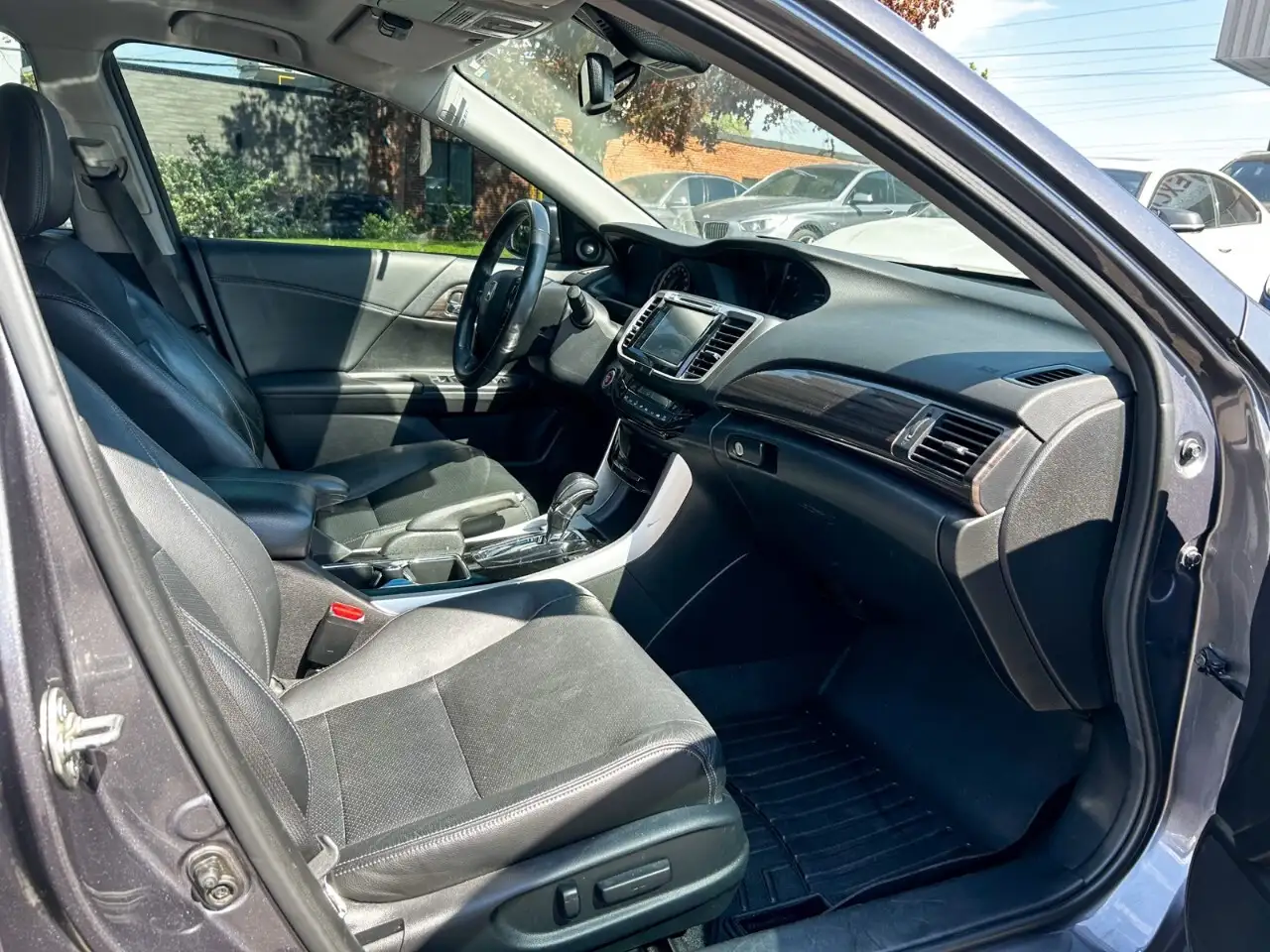 Honda Accord снимка Honda Accord